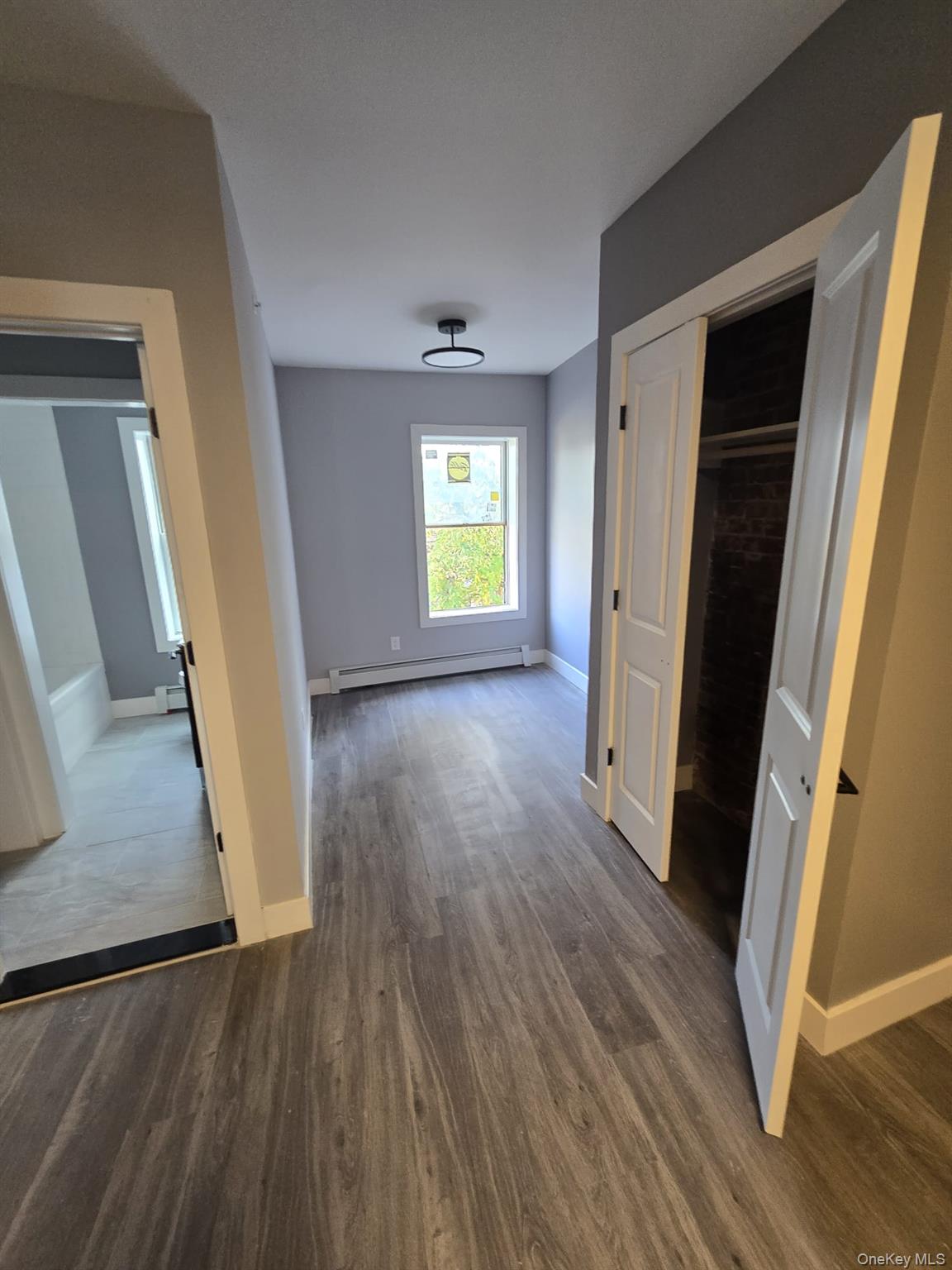 #11 photo, 200 Chambers Street, Newburgh , NY 12550