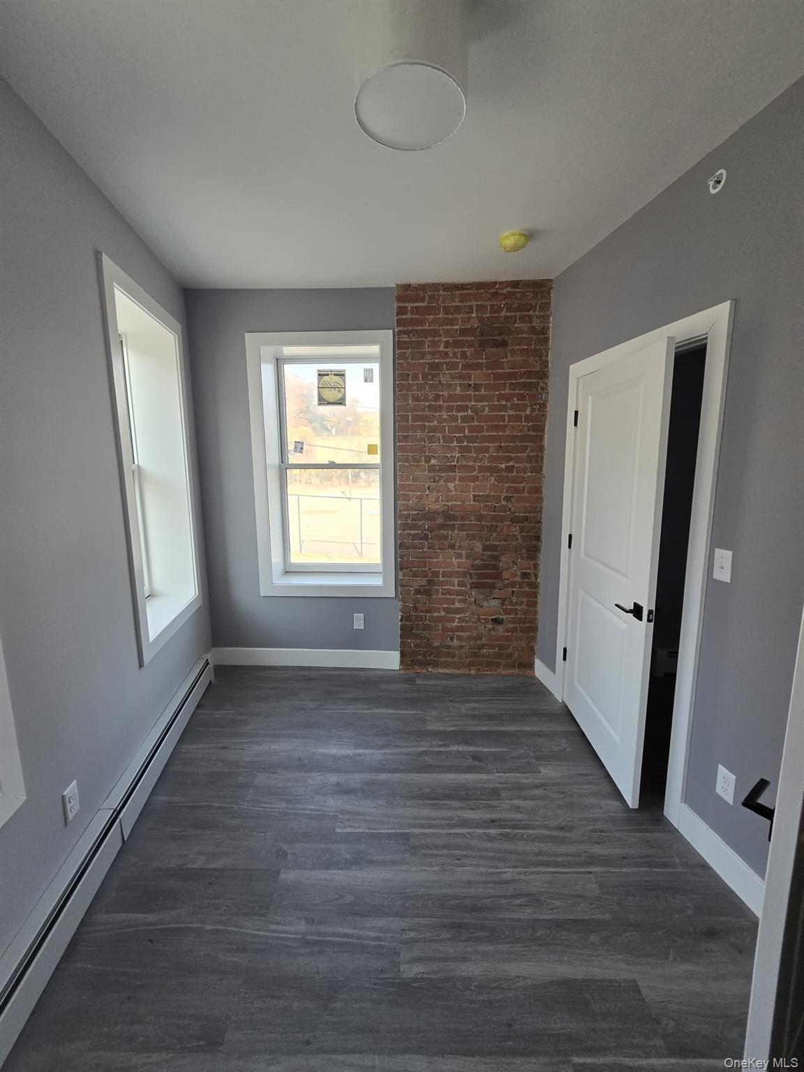 #3 photo, 200 Chambers Street, Newburgh , NY 12550