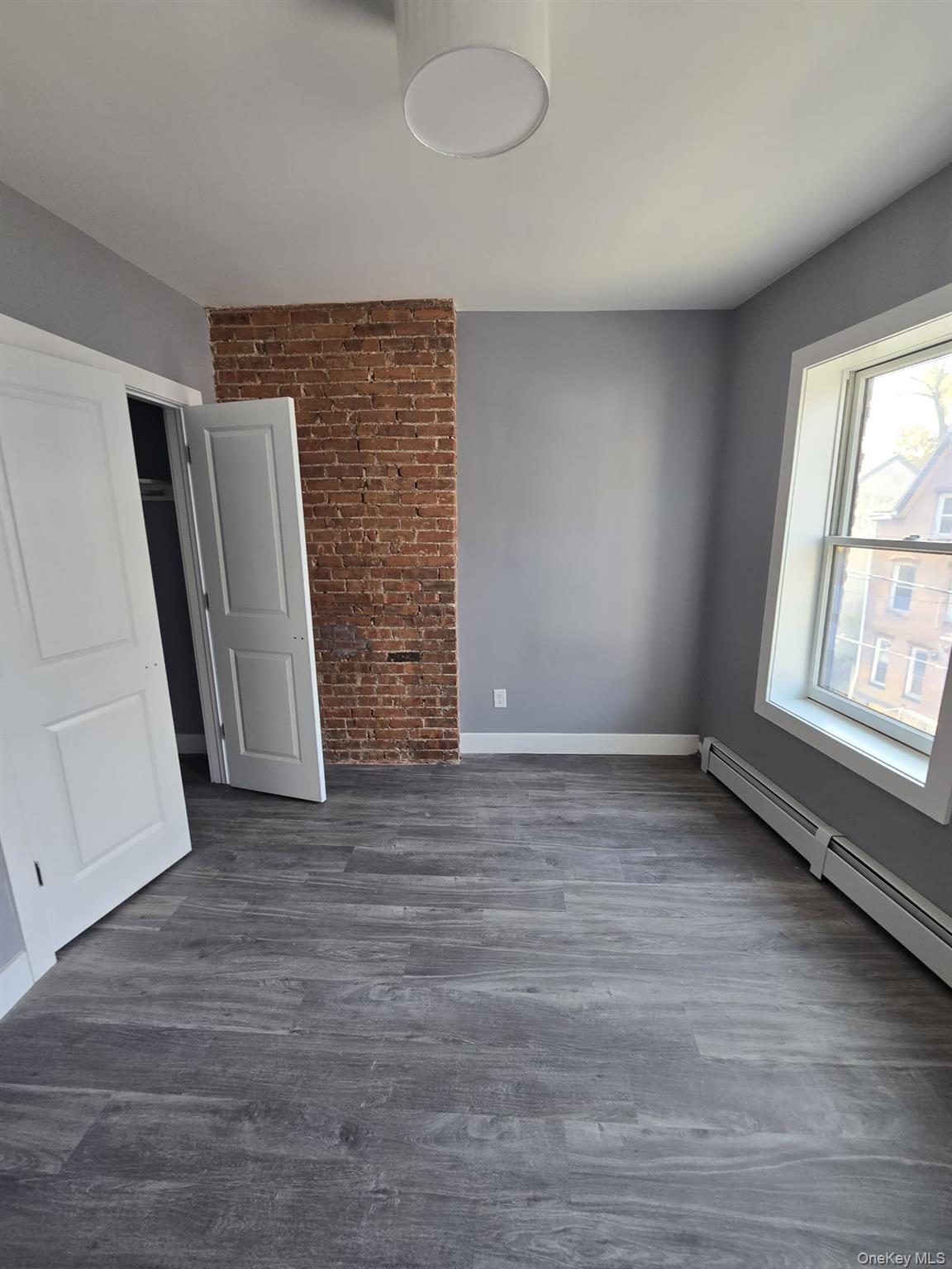 #8 photo, 200 Chambers Street, Newburgh , NY 12550