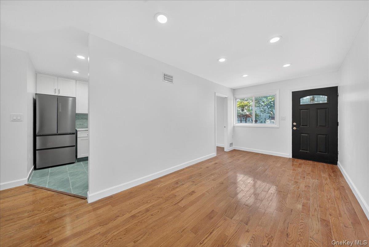 #4 photo, 11157 166th Street, Jamaica , NY 11433