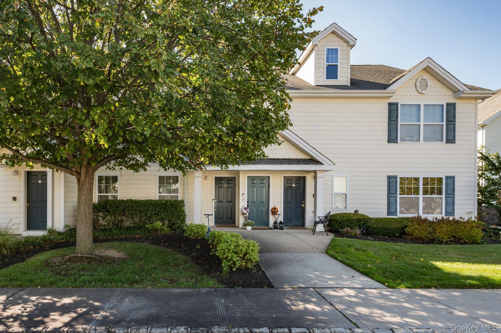 #1 photo, 26 Lorien Place, Melville , NY 11747