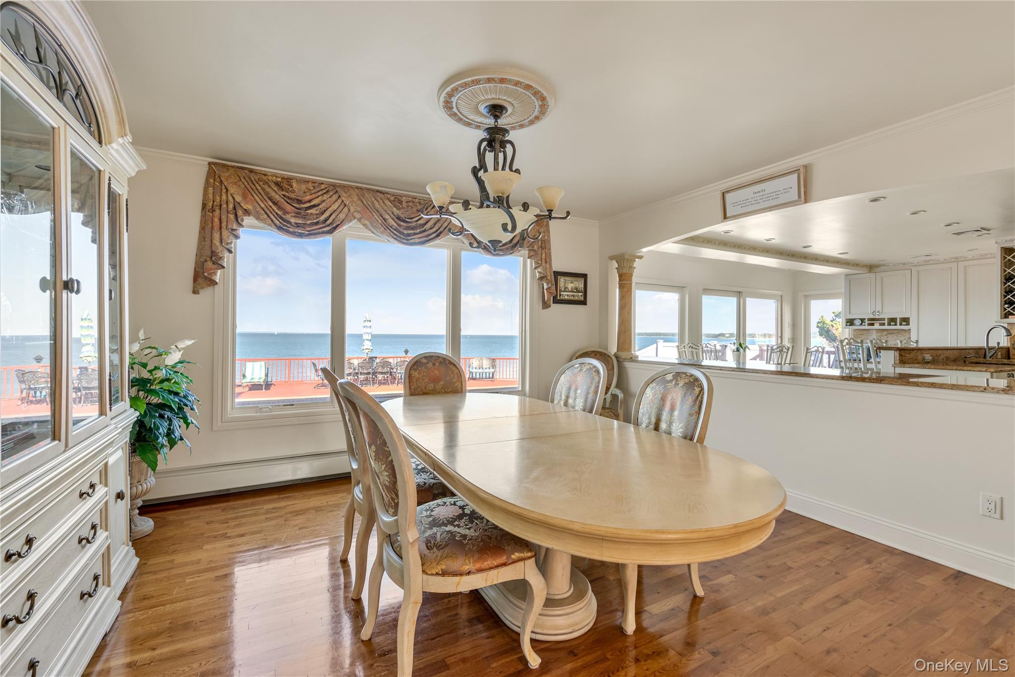 #18 photo, 43 Oak Point Drive, ナッソー郡 Bayville , NY 11709