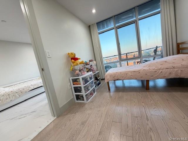 #11 photo, 41-62 Bowne Street, Flushing , NY 11355