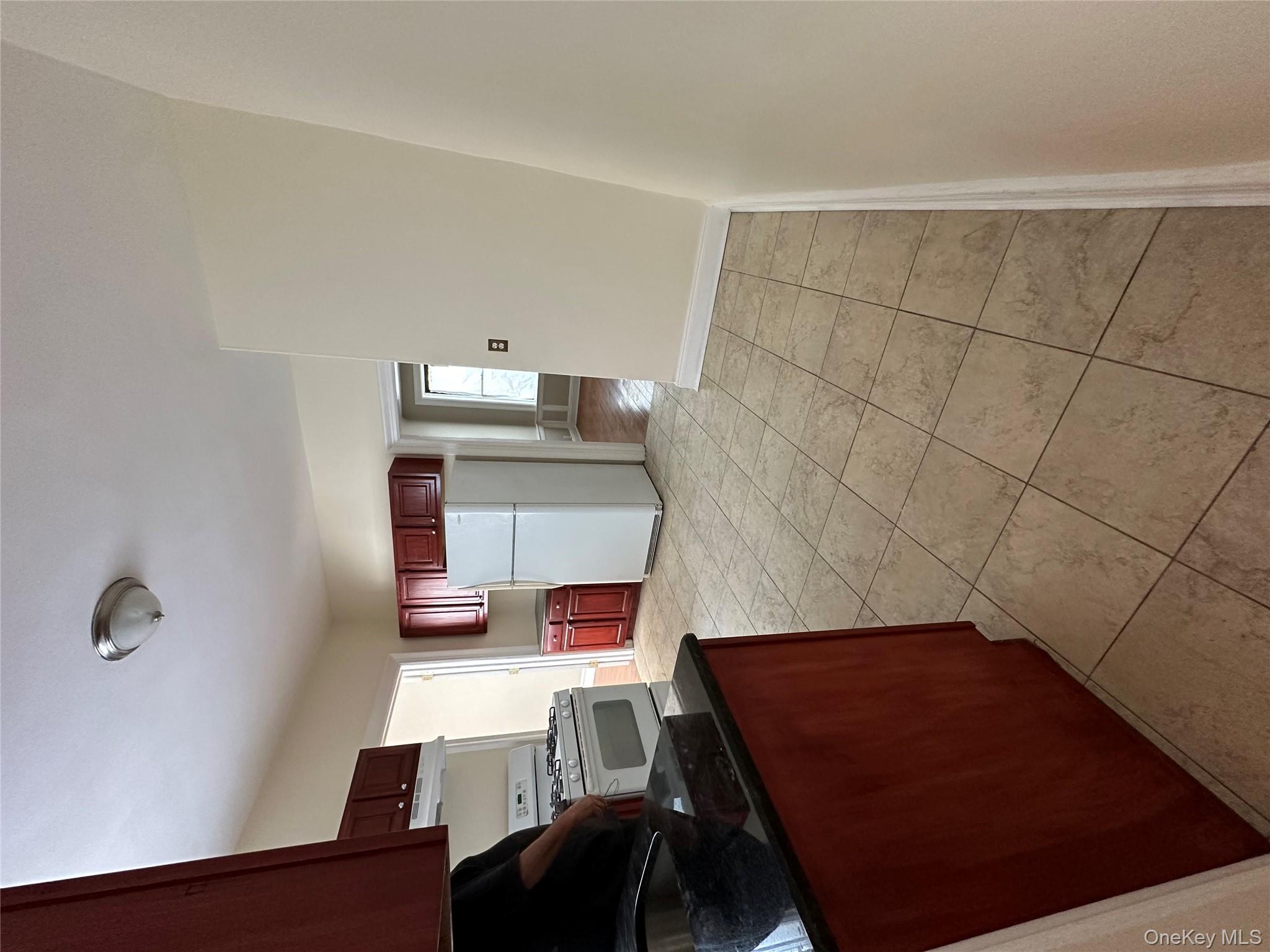 #12 photo, 596 Wyona Street, ブルックリン区 Brooklyn , NY 11207