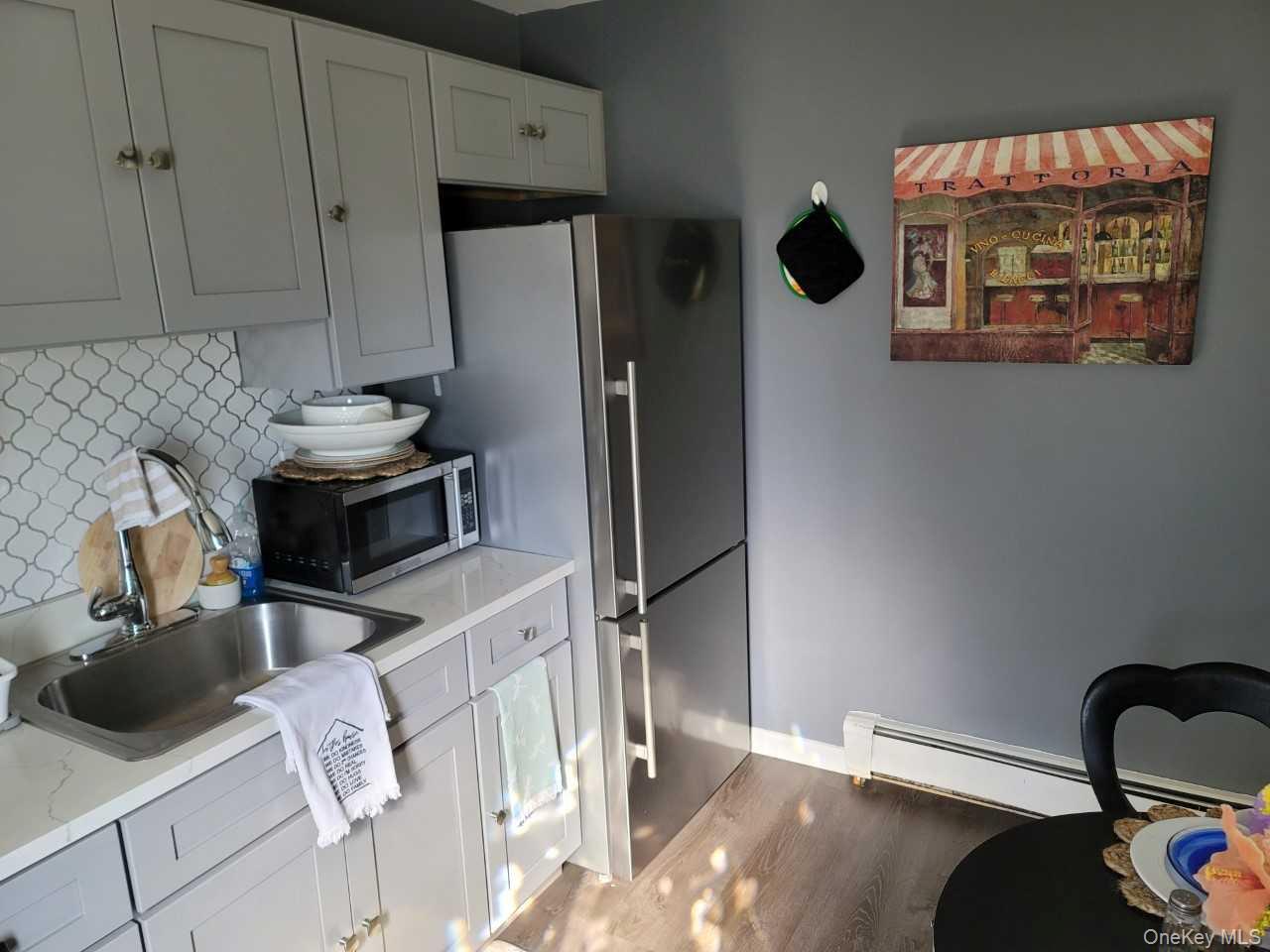 #2 photo, 320 Clayton Street, サフォーク郡 Central Islip , NY 11722