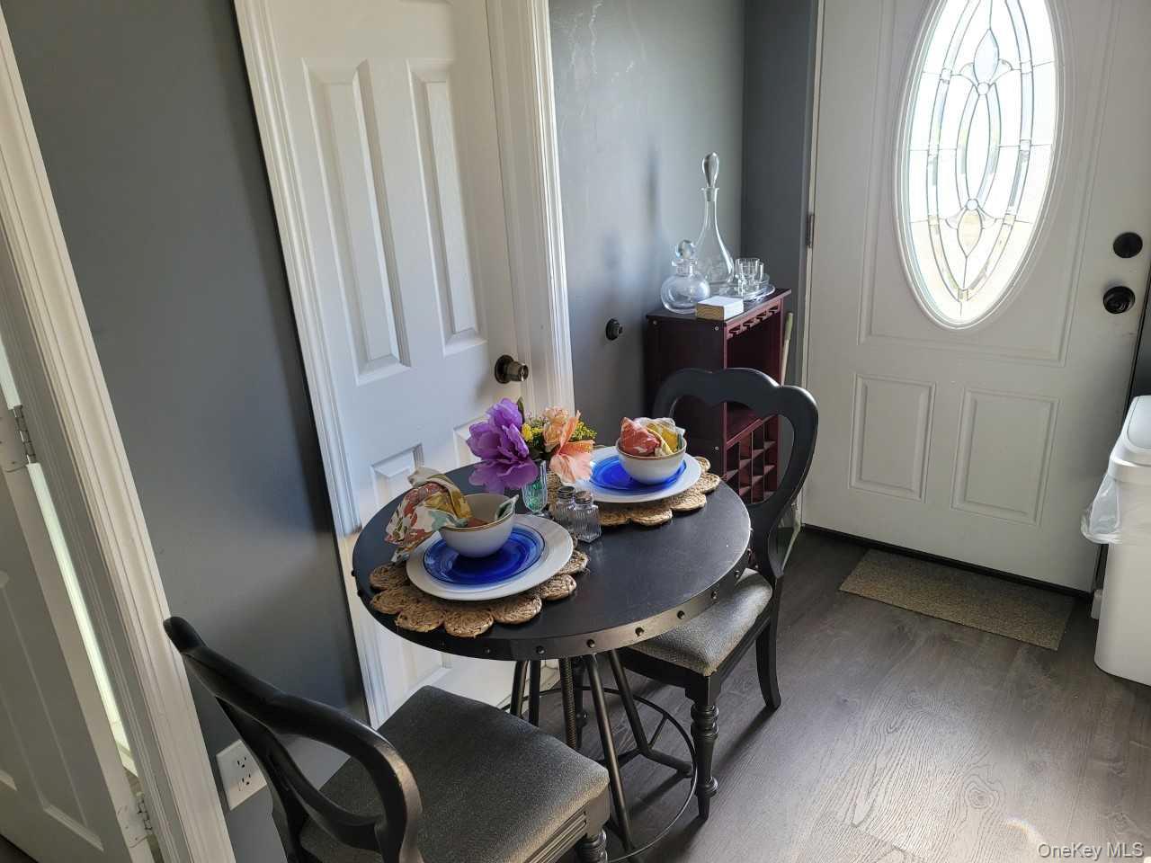 #3 photo, 320 Clayton Street, サフォーク郡 Central Islip , NY 11722