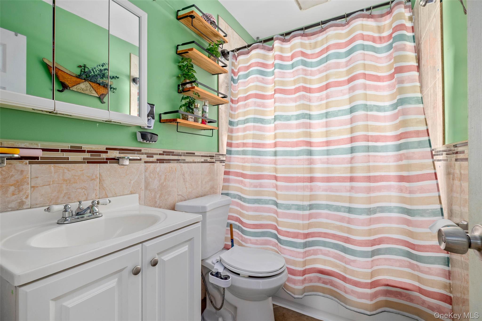 #16 photo, 49 Elizabeth Street, Roosevelt , NY 11575