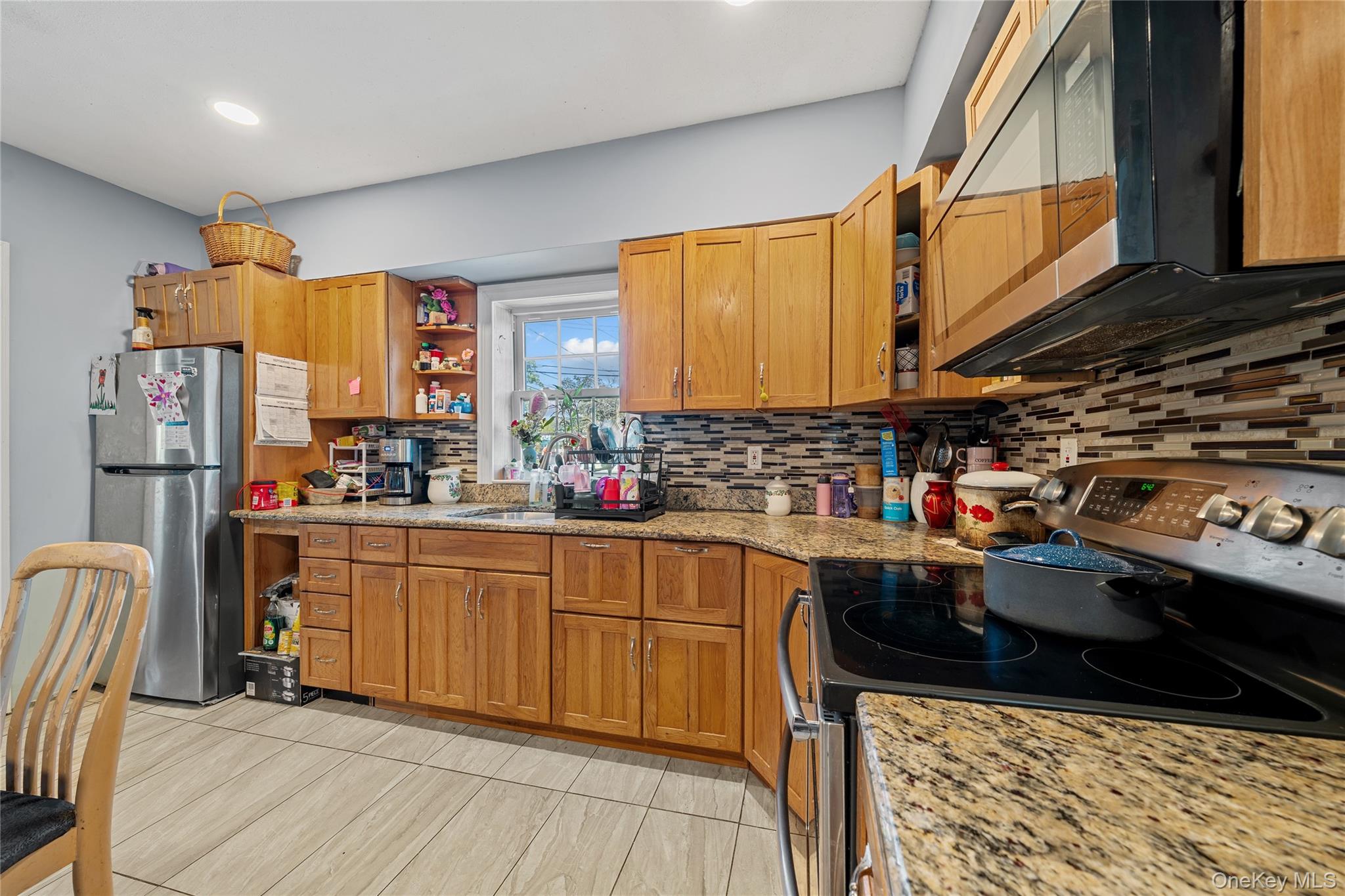 #7 photo, 84 E 9th Street, Huntington Station , NY 11746