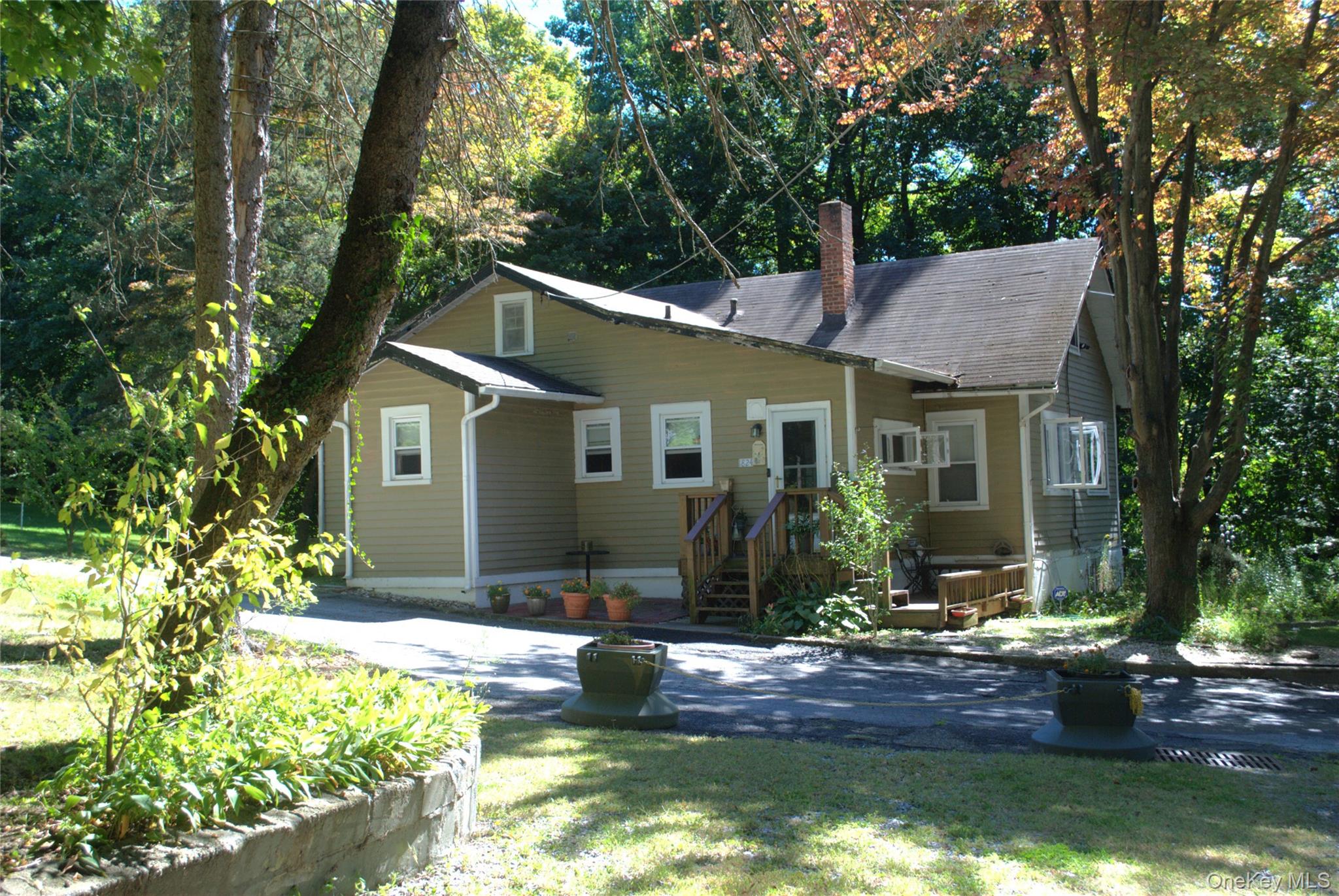 #11 photo, 1824 Seabury Place, Peekskill , NY 10566