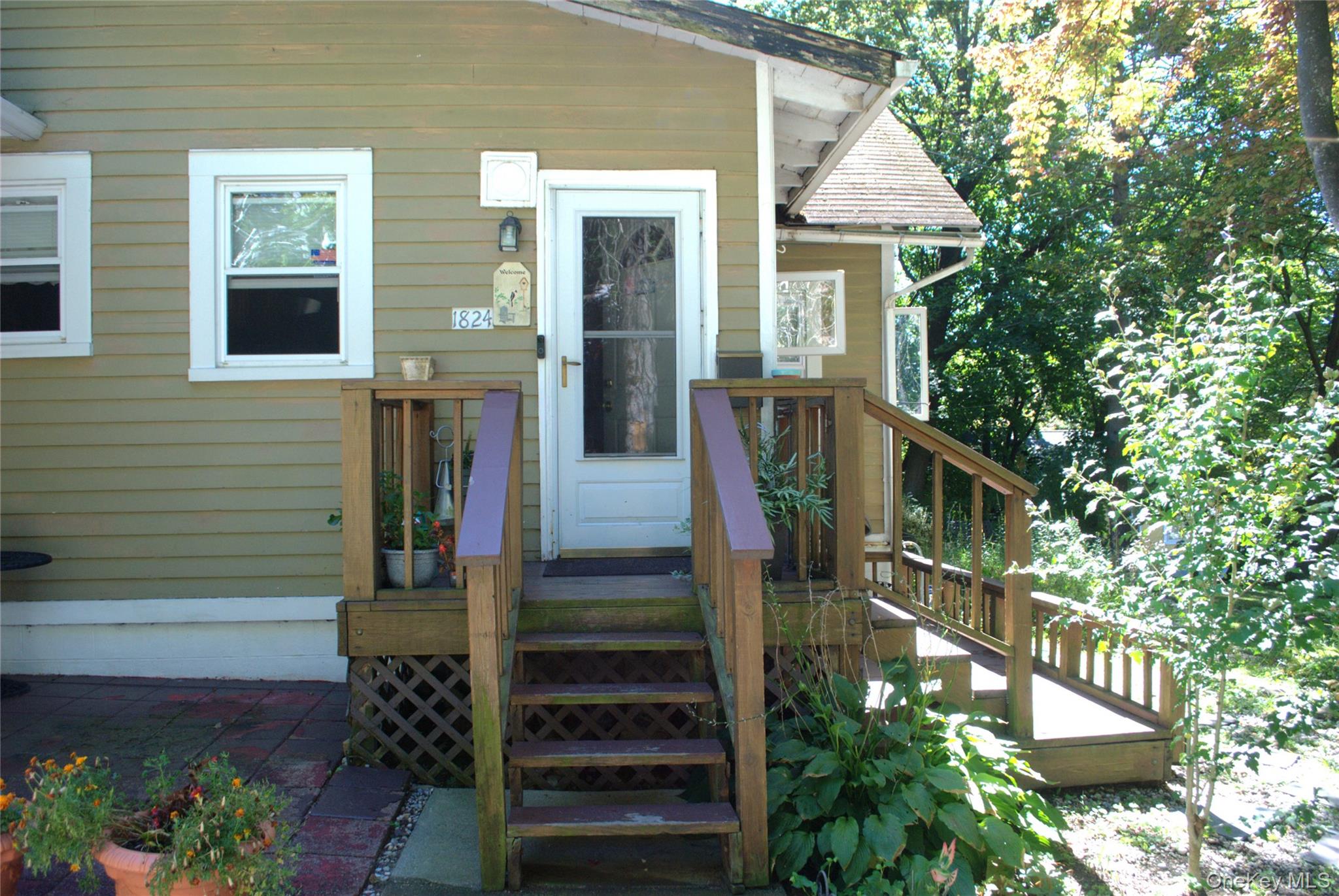 #12 photo, 1824 Seabury Place, Peekskill , NY 10566