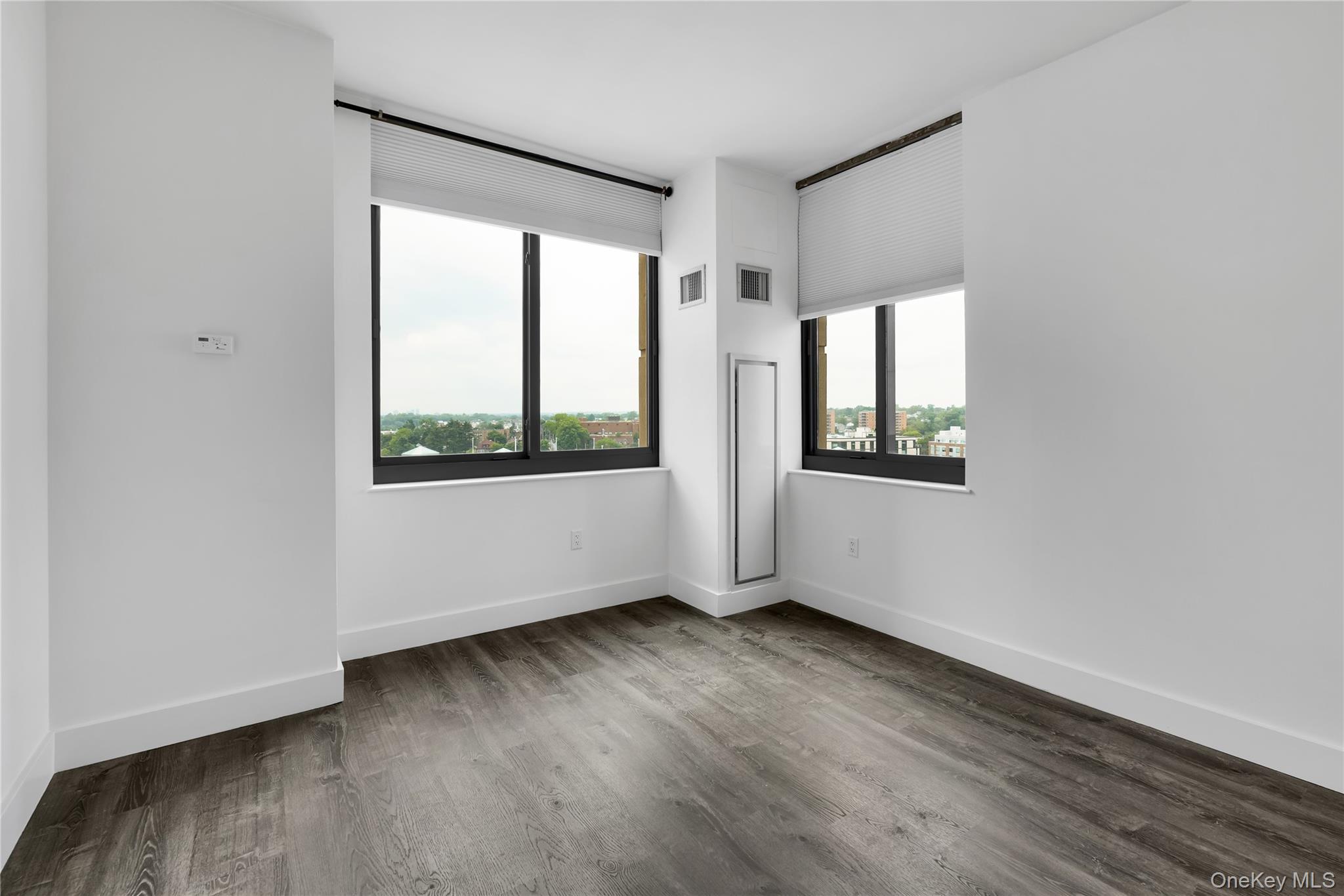 #19 photo, 175 Huguenot Street, New Rochelle , NY 10801