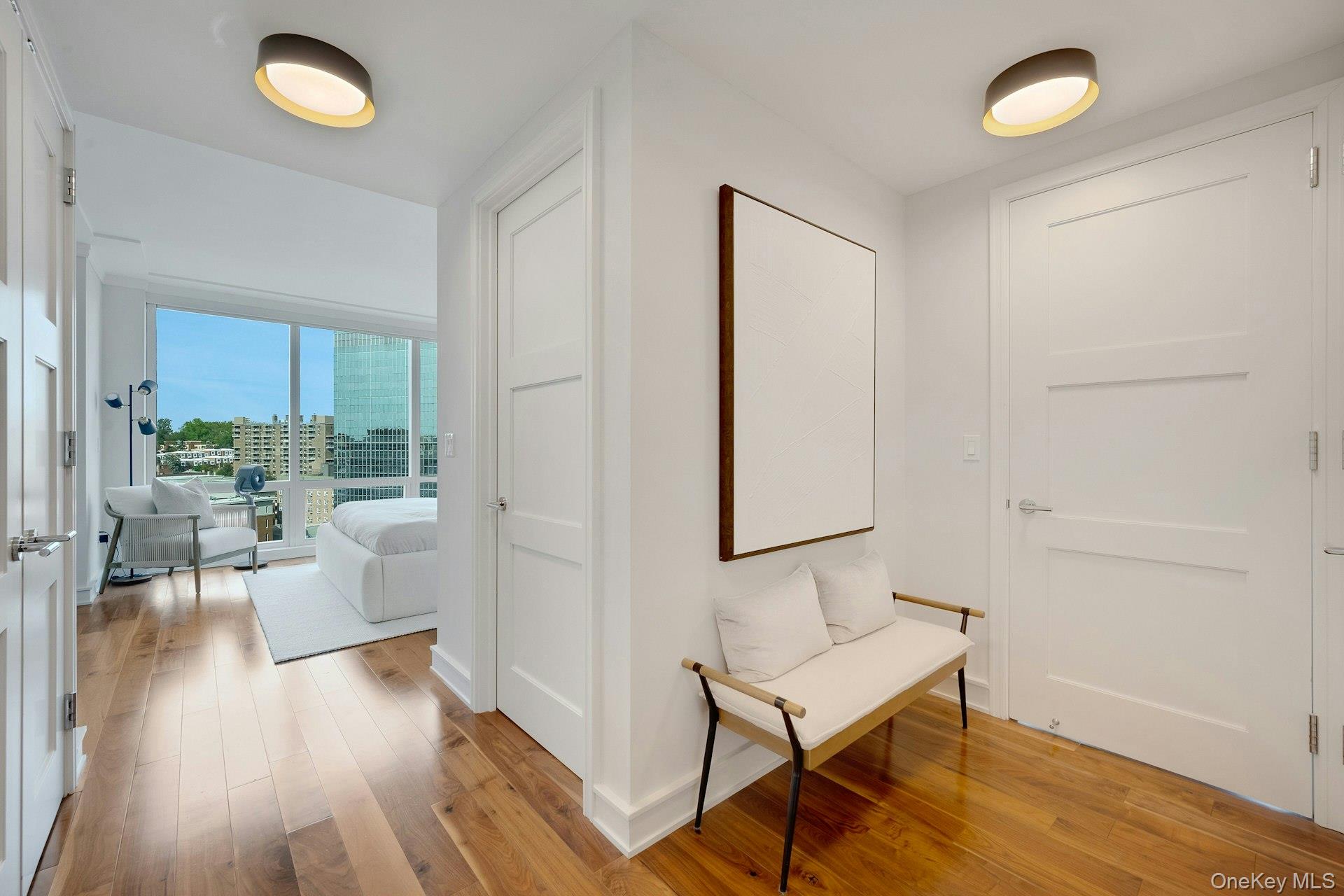 #19 photo, 5 Renaissance Square, White Plains , NY 10601