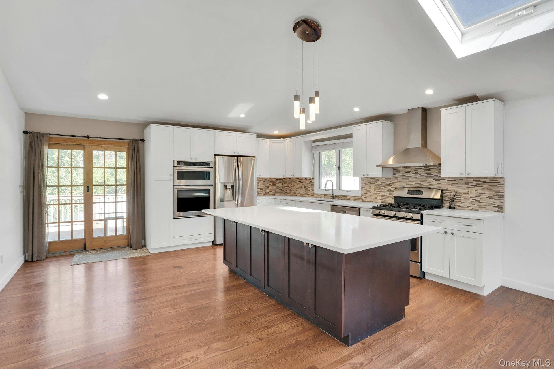 #13 photo, 33 Pittoni Drive, Commack , NY 11725