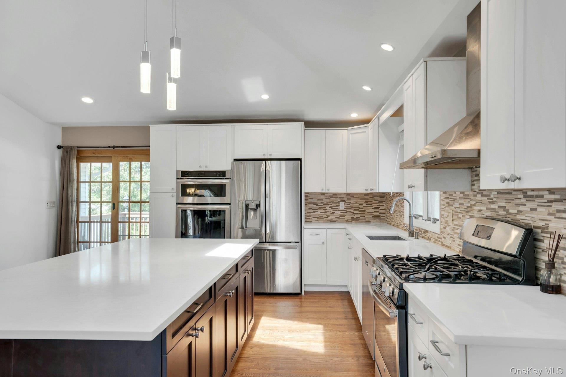 #16 photo, 33 Pittoni Drive, Commack , NY 11725