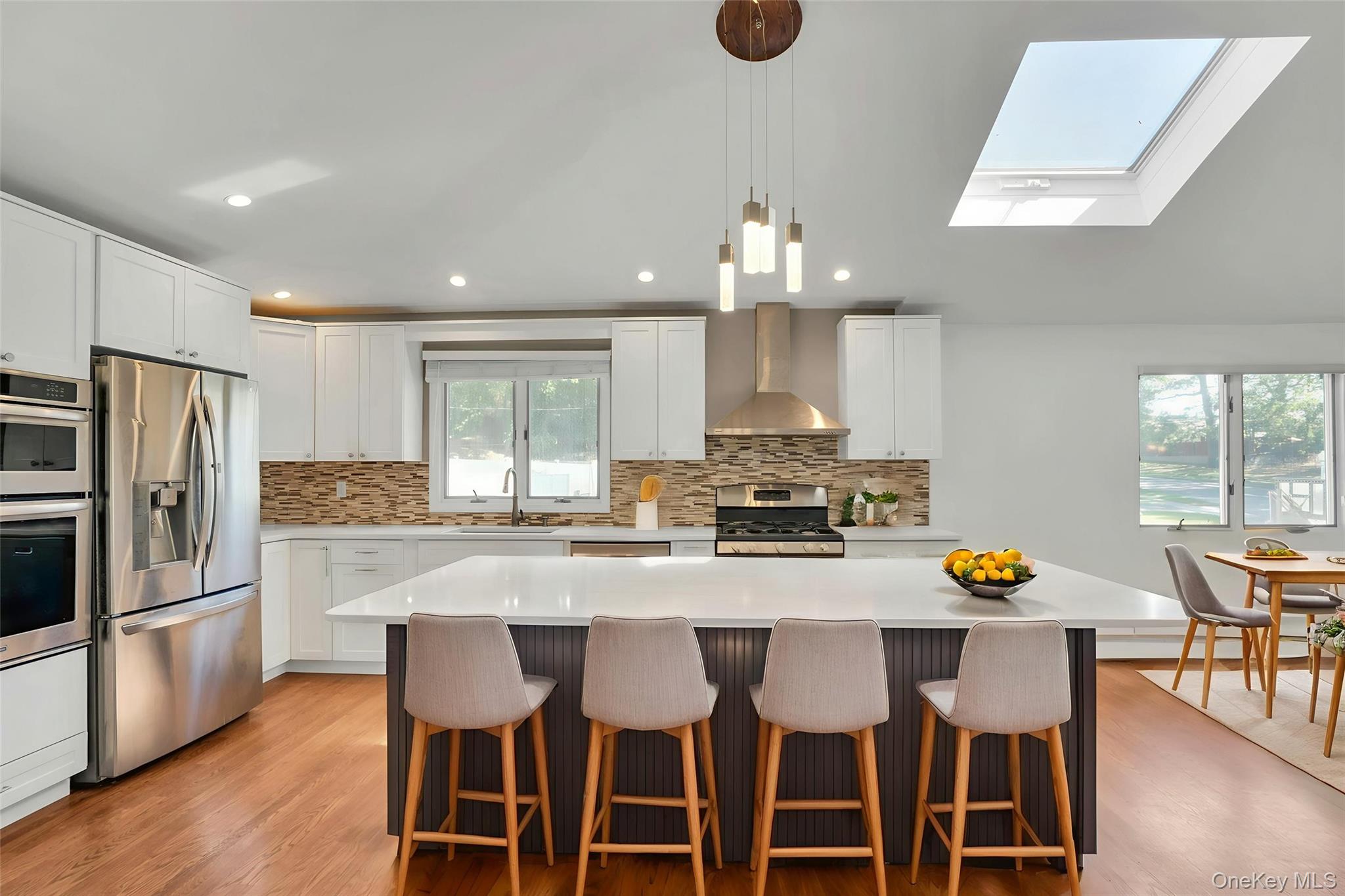 #6 photo, 33 Pittoni Drive, Commack , NY 11725