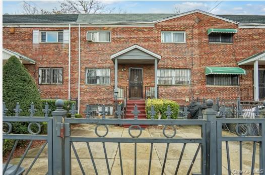 #1 photo, 668 Van Siclen Avenue, ブルックリン区 Brooklyn , NY 11207