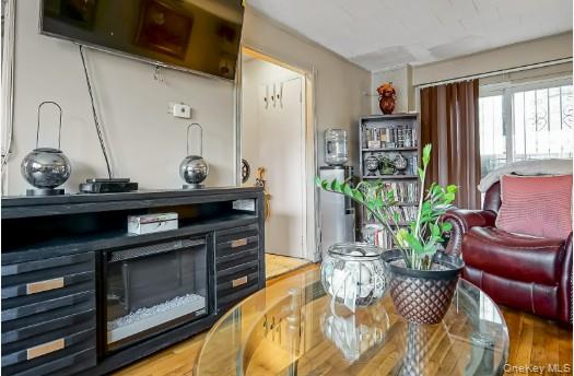 #4 photo, 668 Van Siclen Avenue, ブルックリン区 Brooklyn , NY 11207