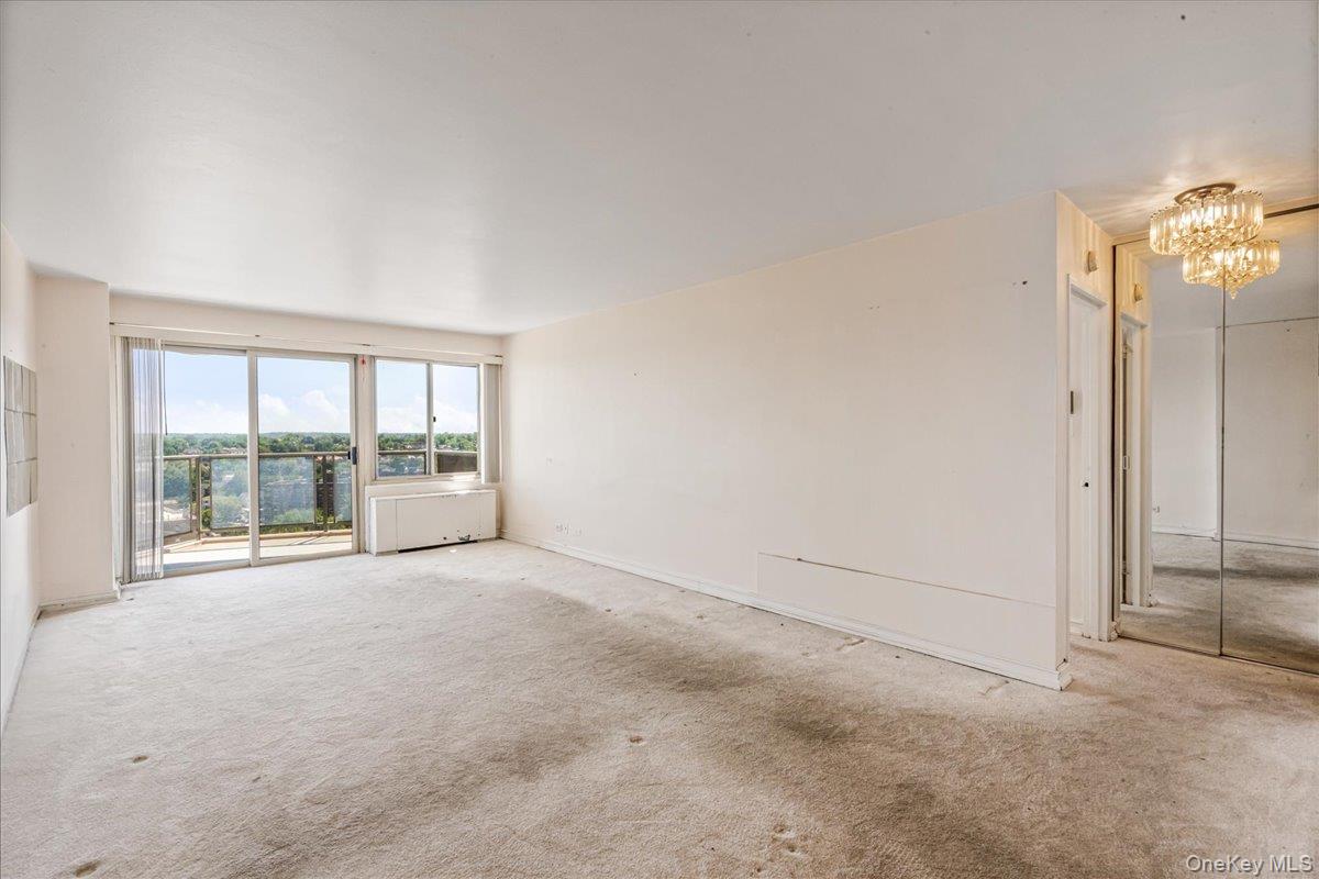 #7 photo, 18-15 215th Street, Bayside , NY 11360