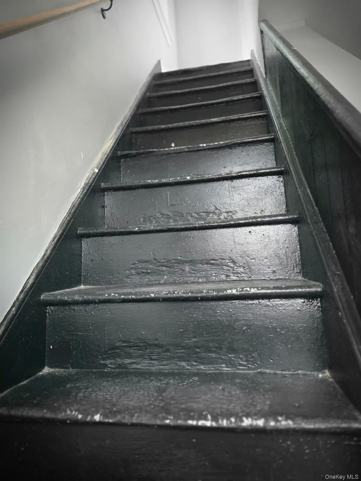 #2 photo, 181 Broadway, Newburgh , NY 12550