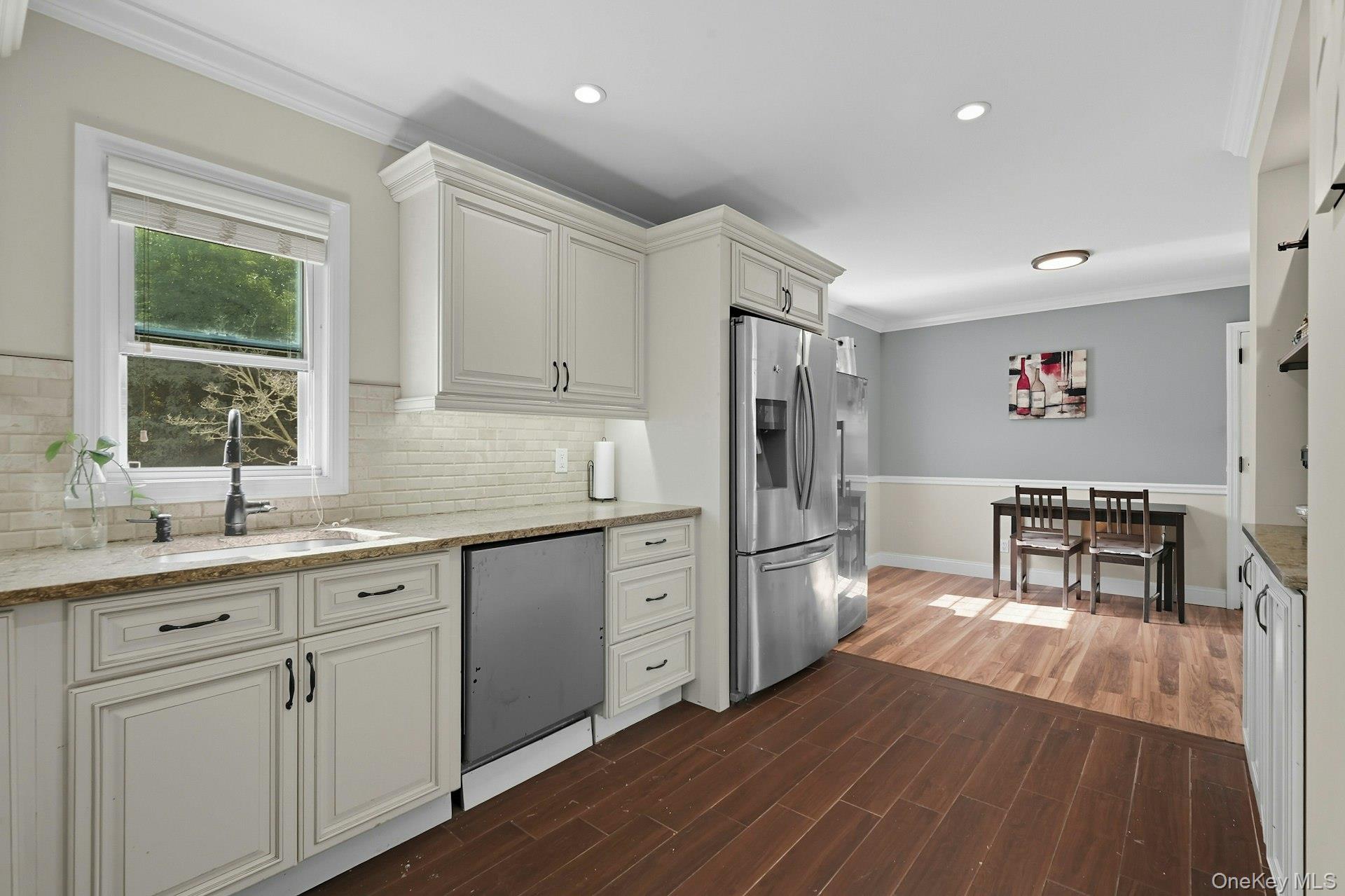 #18 photo, 3208 Linden Street, Wantagh , NY 11793