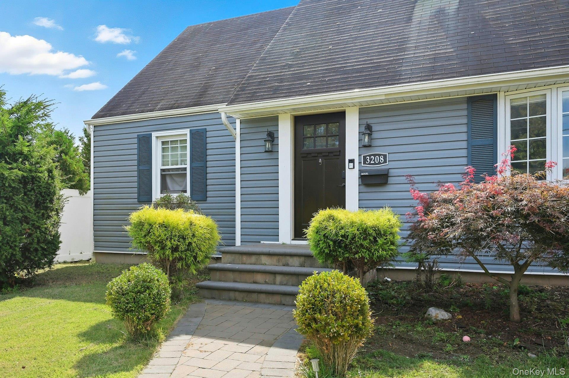 #6 photo, 3208 Linden Street, Wantagh , NY 11793