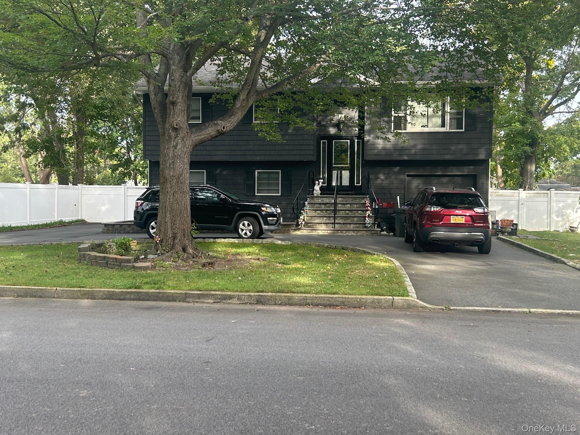 #1 photo, 177 San Juan Drive, Hauppauge , NY 11788