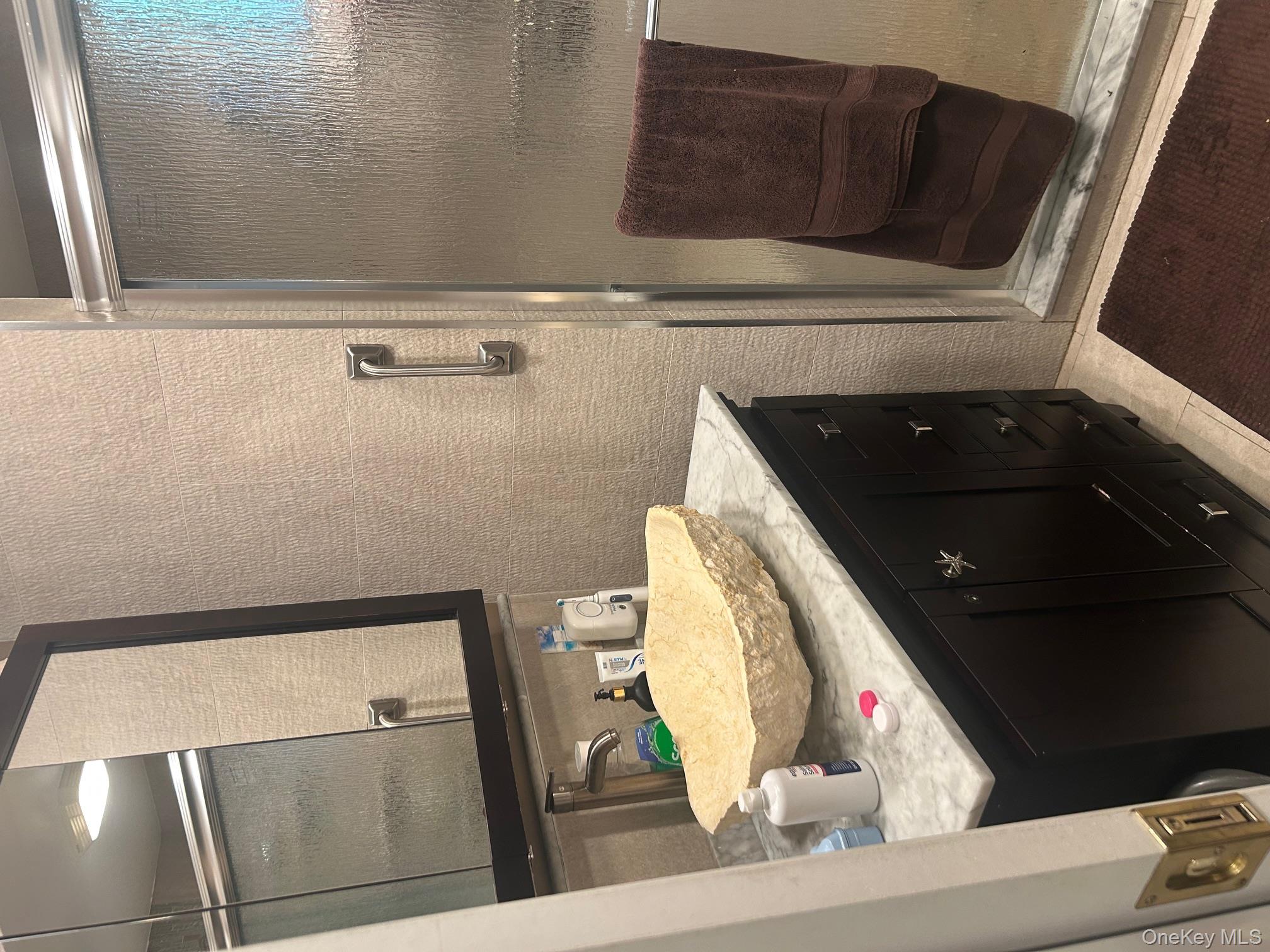 #5 photo, 177 San Juan Drive, Hauppauge , NY 11788