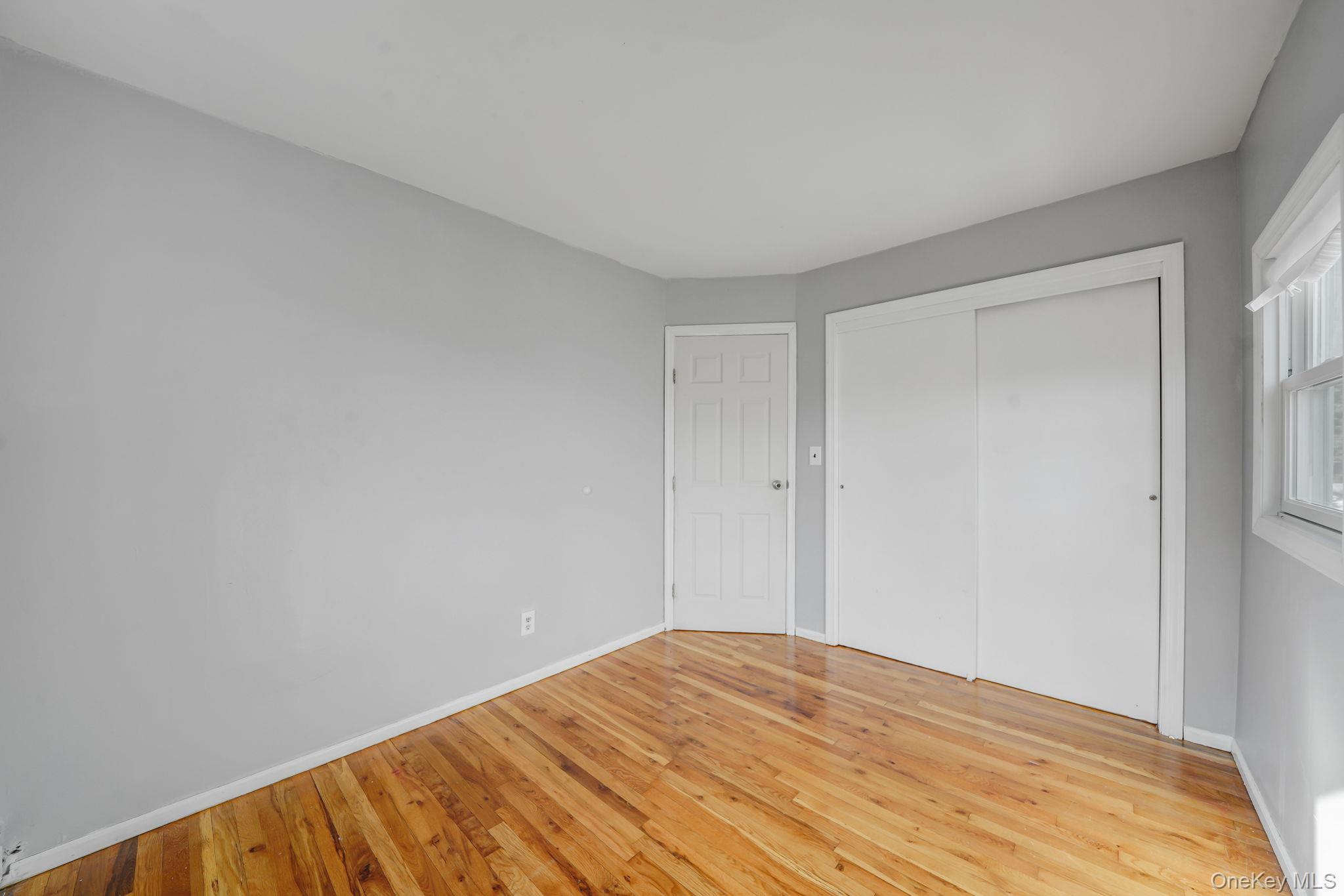 #14 photo, 7 Homecrest Avenue, サフォーク郡 Huntington Station , NY 11746