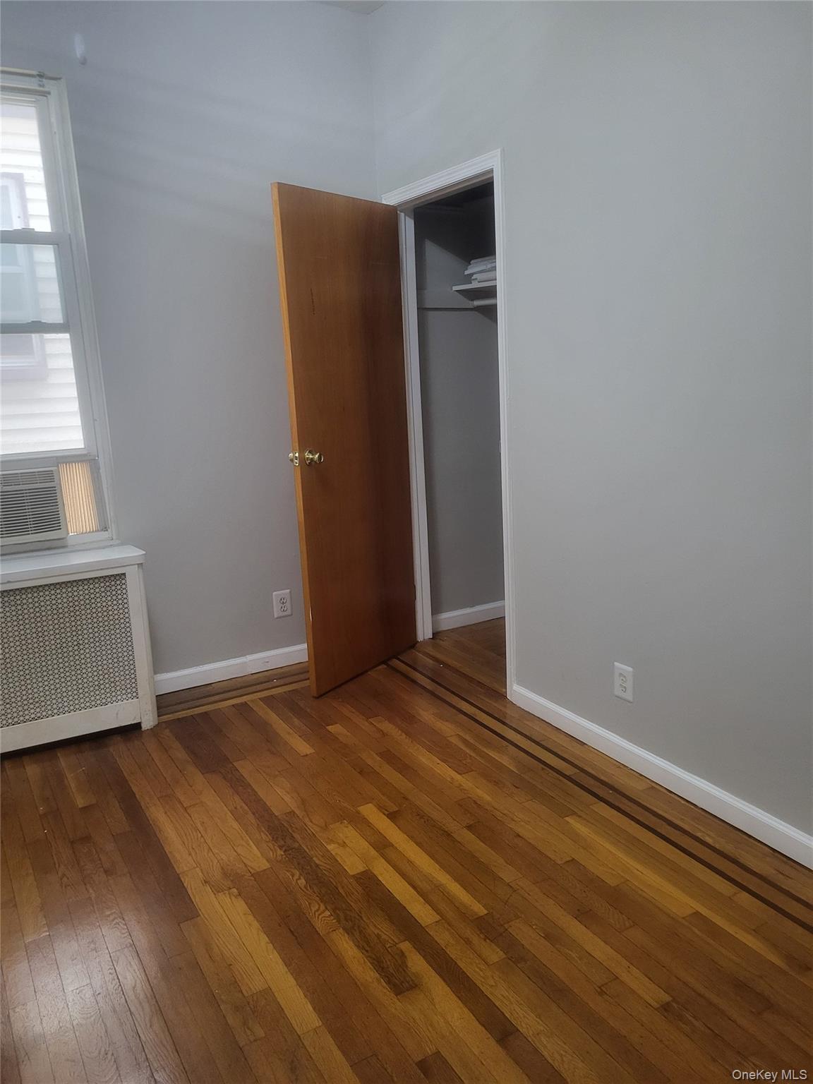 #11 photo, 93-10 50th Avenue, Elmhurst , NY 11373