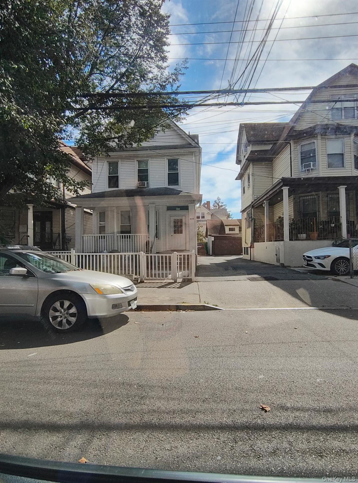 #3 photo, 93-10 50th Avenue, Elmhurst , NY 11373