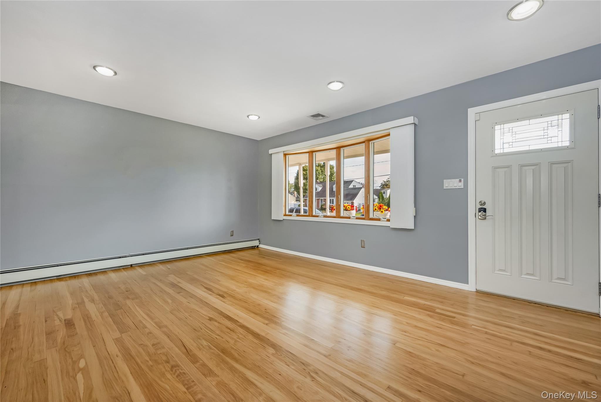 #13 photo, 15 Whalen Street, North Babylon , NY 11703