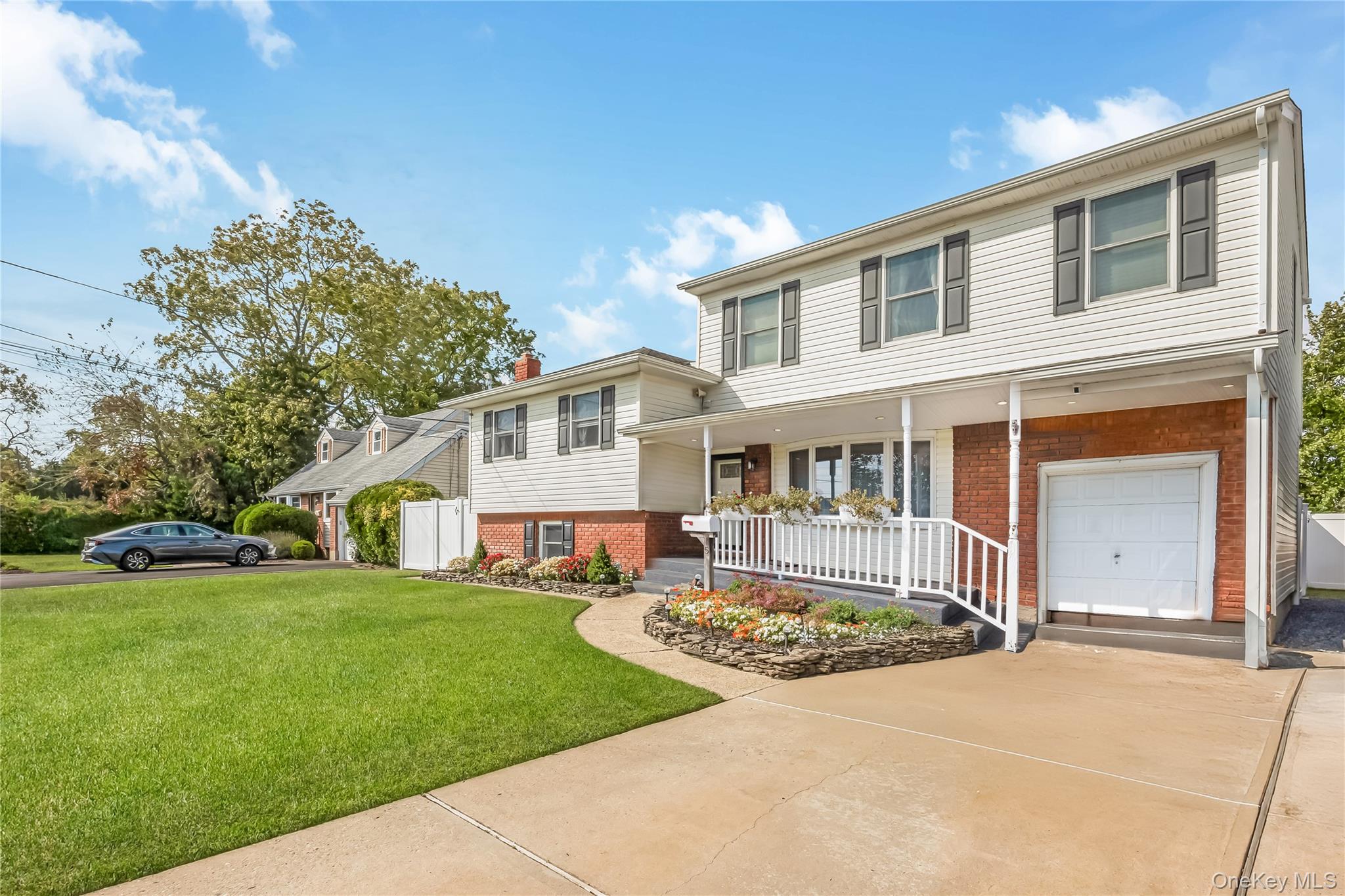 #3 photo, 15 Whalen Street, North Babylon , NY 11703