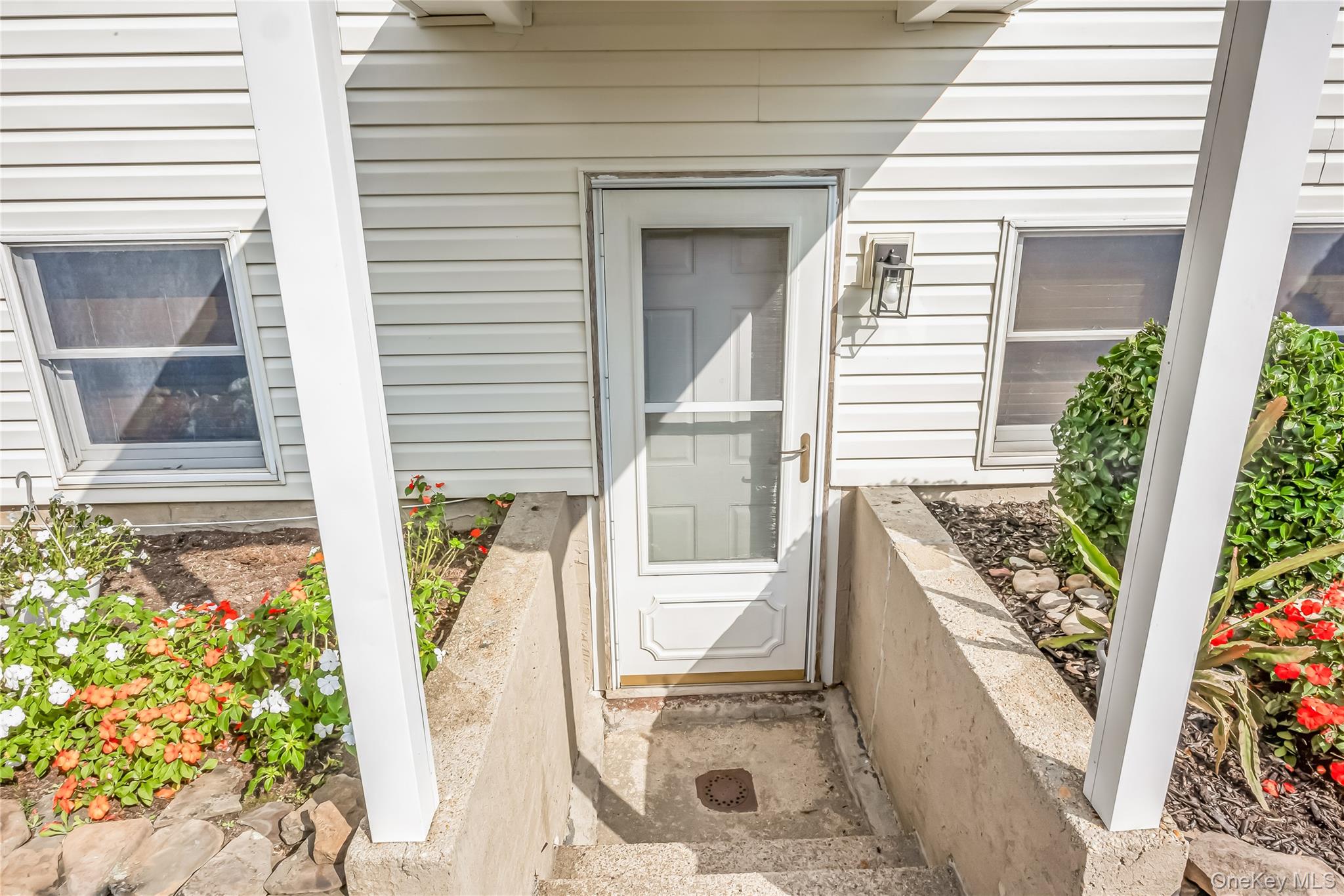 #4 photo, 15 Whalen Street, North Babylon , NY 11703