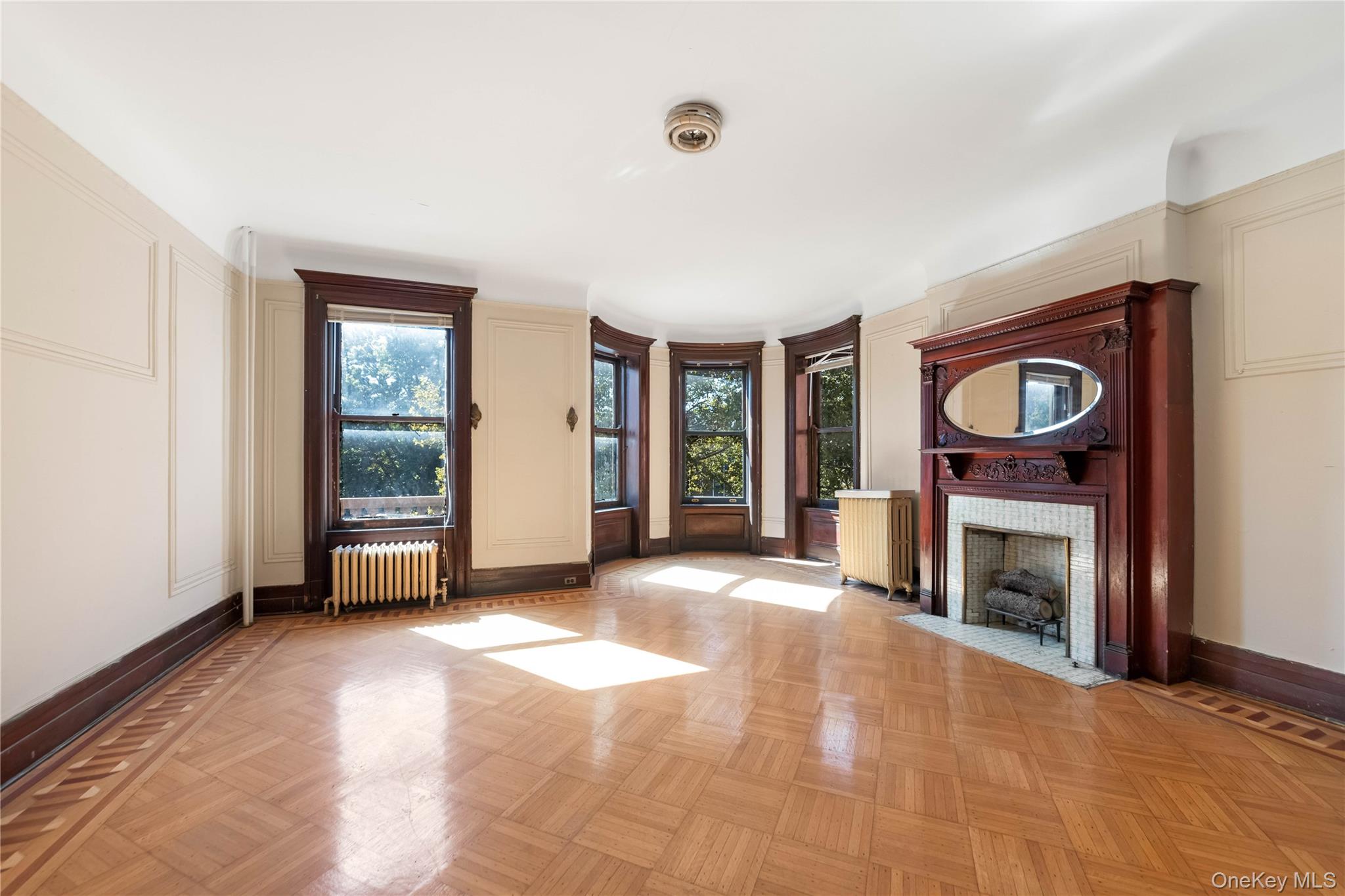 #11 photo, 903 Saint Marks Avenue, Brooklyn , NY 11213