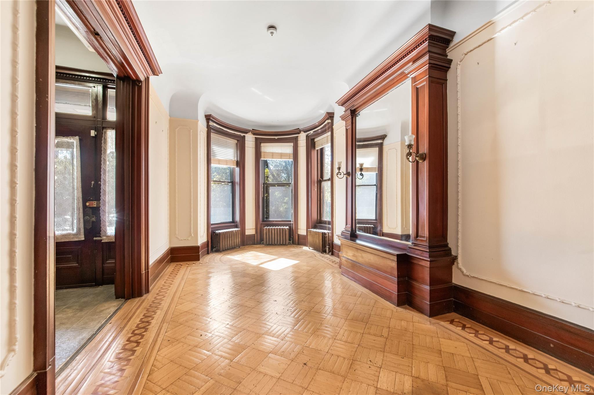 #3 photo, 903 Saint Marks Avenue, Brooklyn , NY 11213