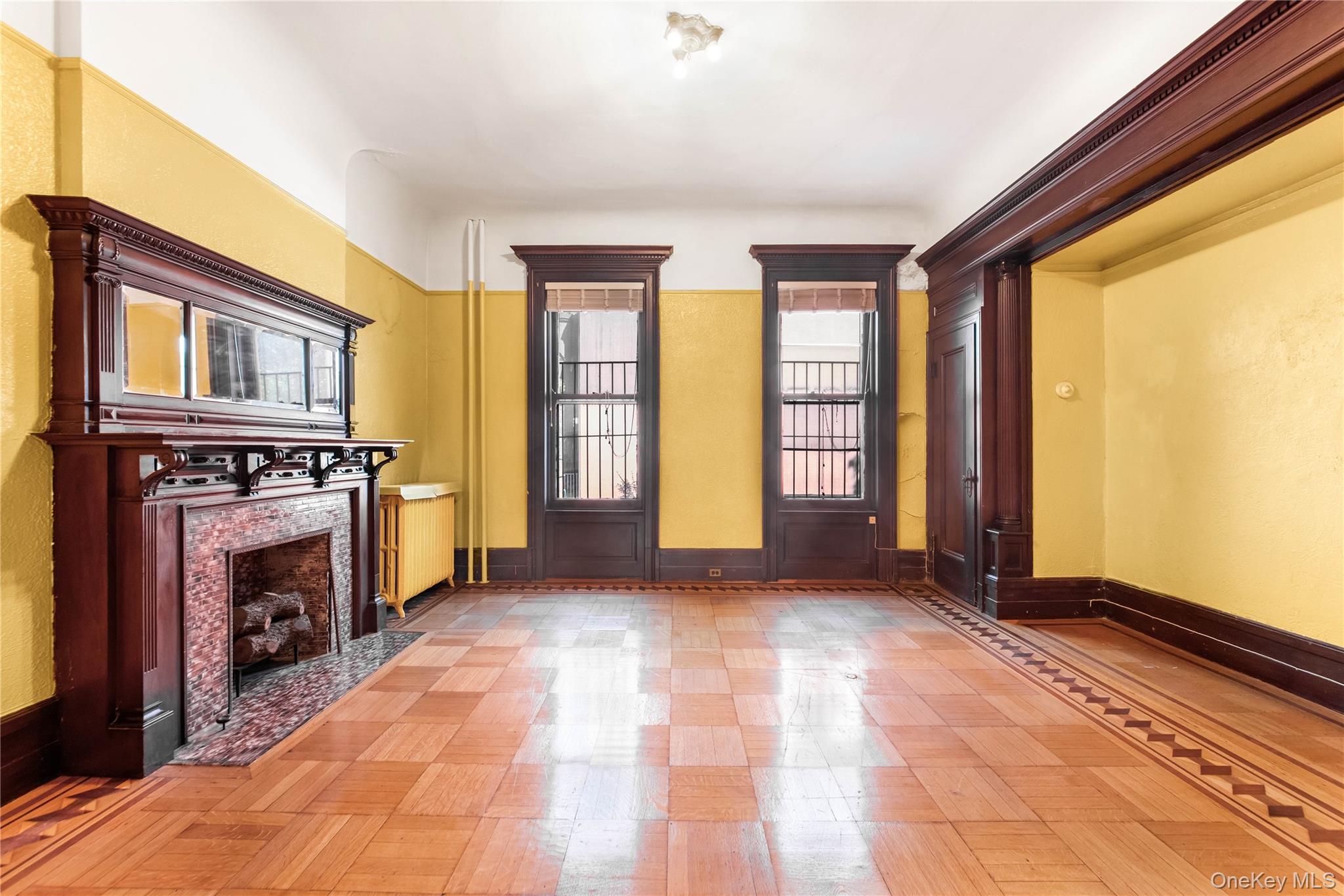 #7 photo, 903 Saint Marks Avenue, Brooklyn , NY 11213