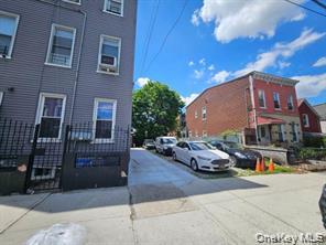 #1 photo, 400 Linwood Street, ブルックリン区 Brooklyn , NY 11208