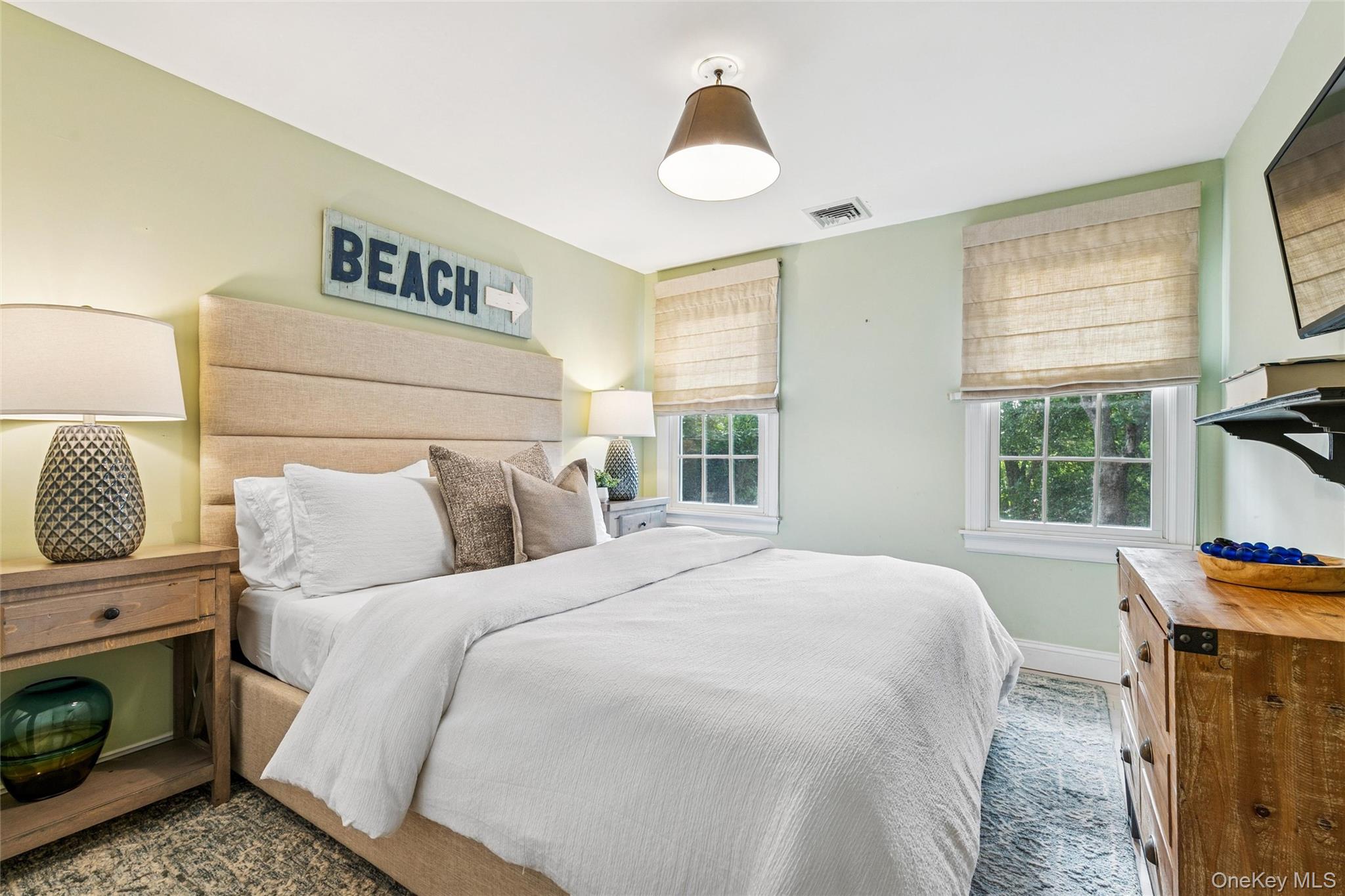 #17 photo, 212 LUMBER LN, Bridgehampton , NY 11932