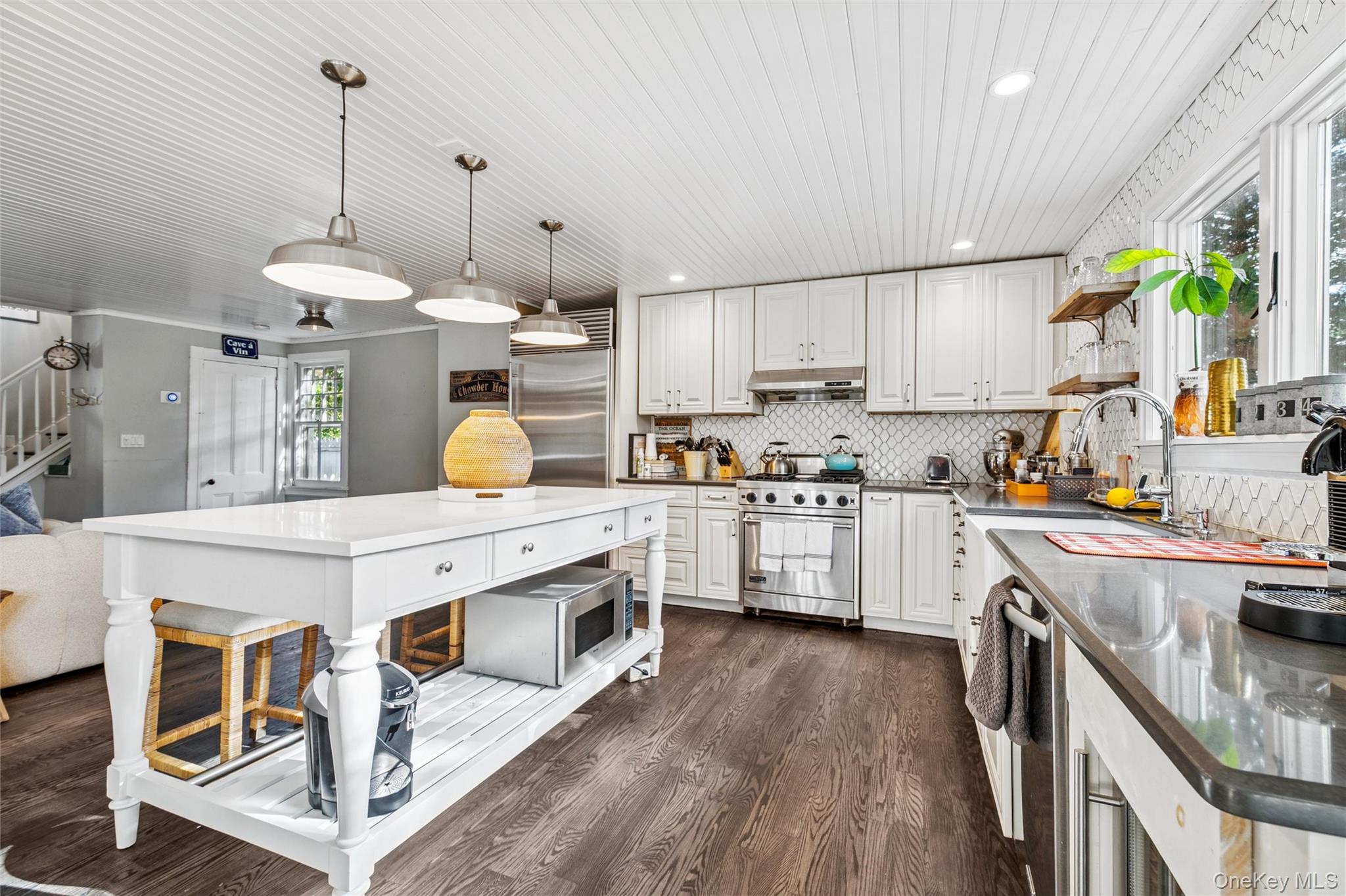 #4 photo, 212 LUMBER LN, Bridgehampton , NY 11932