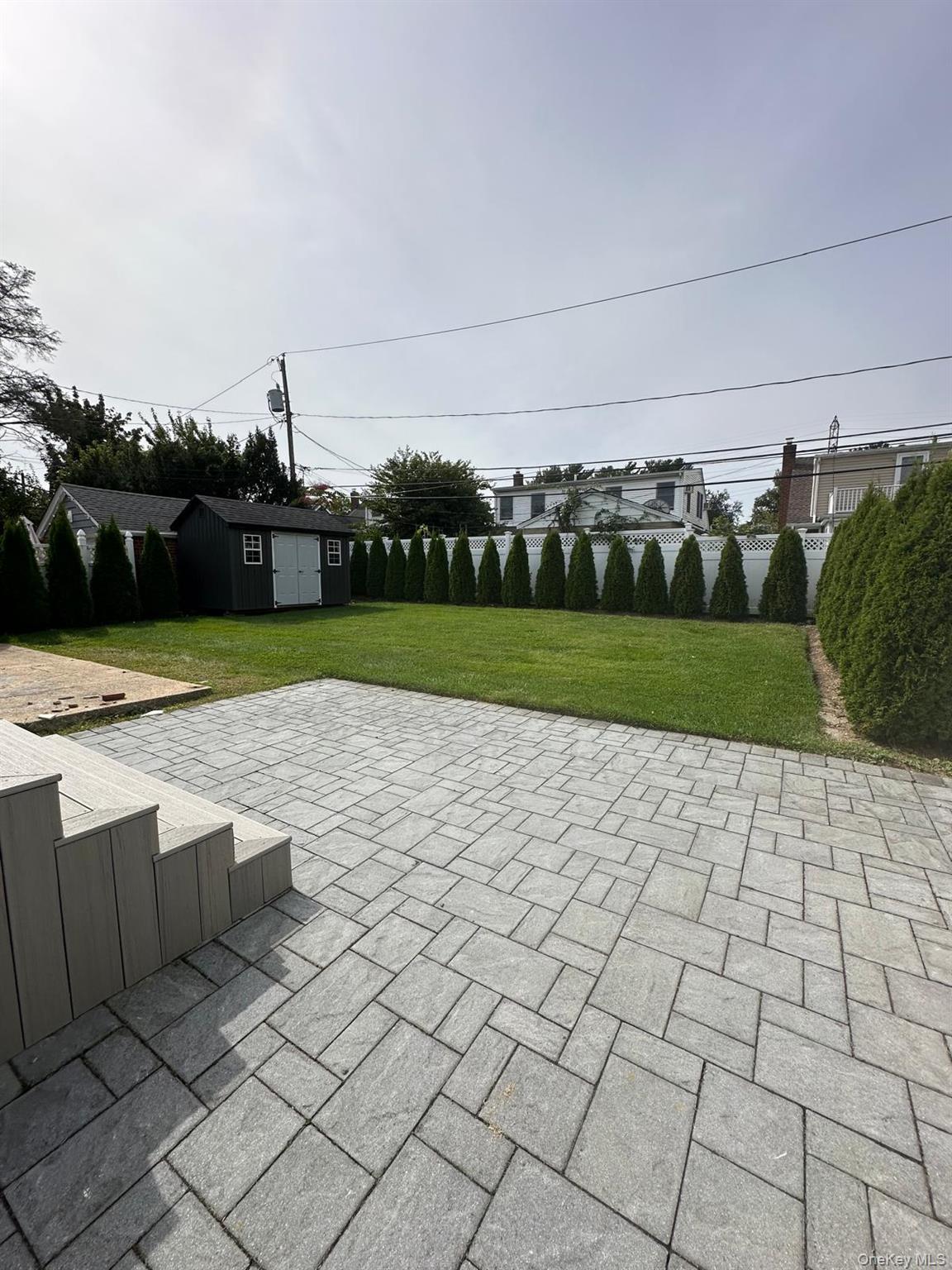 #8 photo, 63 Pembrook Drive, Mineola , NY 11501