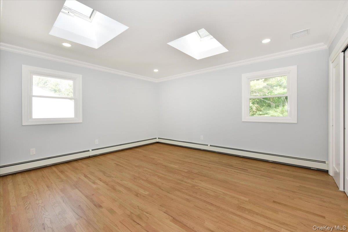 #16 photo, 108 Block Boulevard, Massapequa , NY 11762