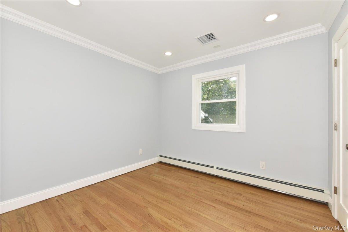 #18 photo, 108 Block Boulevard, Massapequa , NY 11762