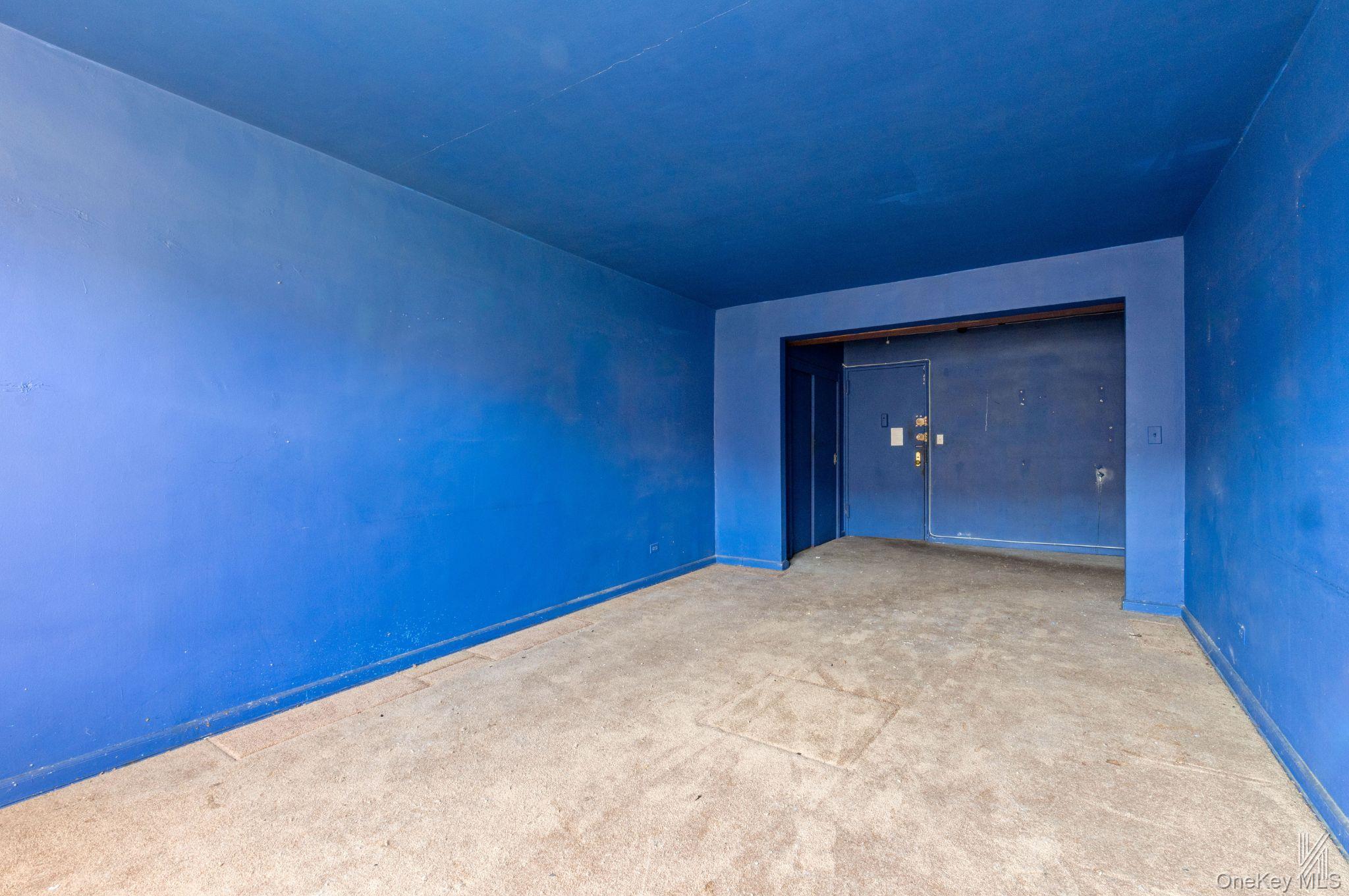 #6 photo, 33-04 91st Street, Jackson Heights , NY 11372