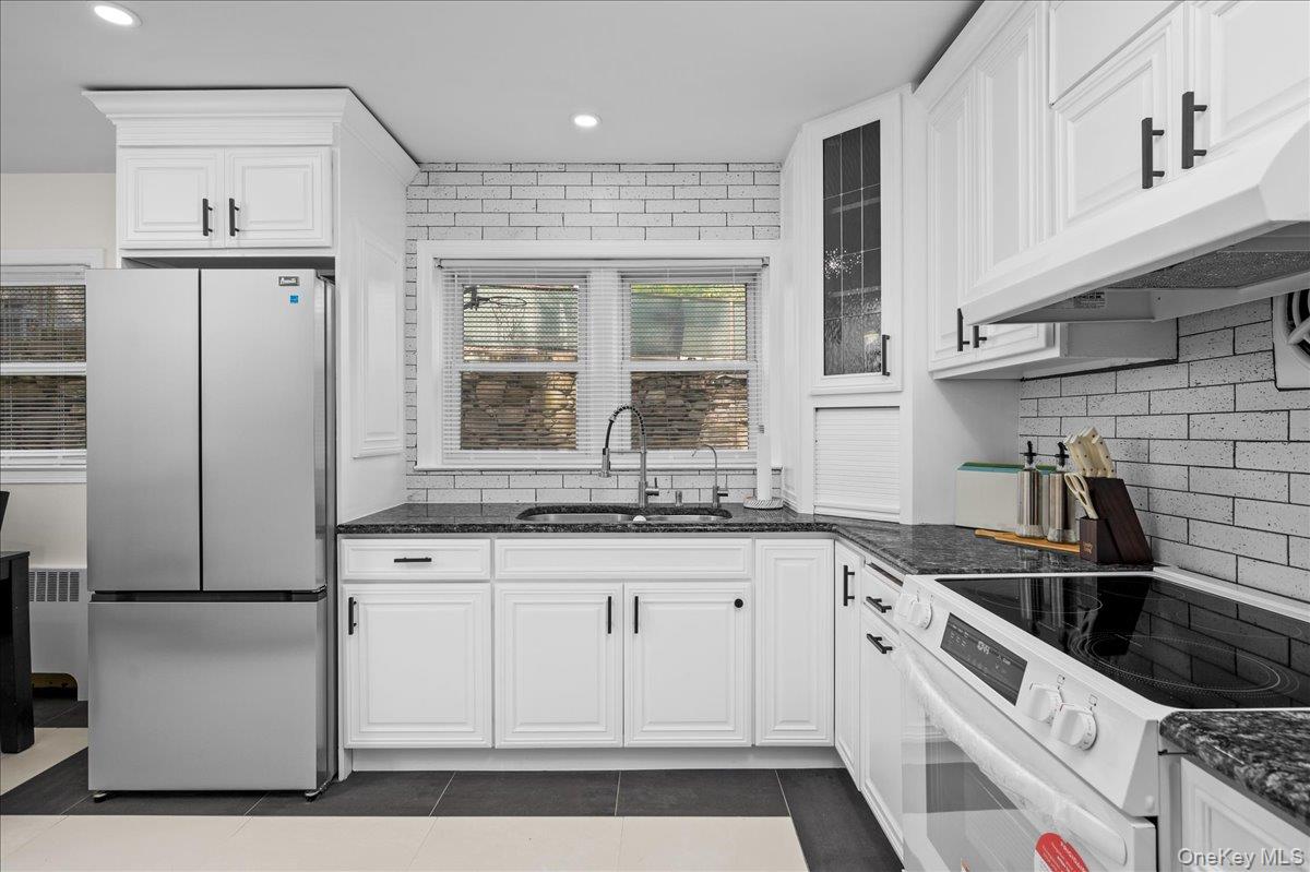 #5 photo, 29 Turner Street, Yonkers , NY 10704