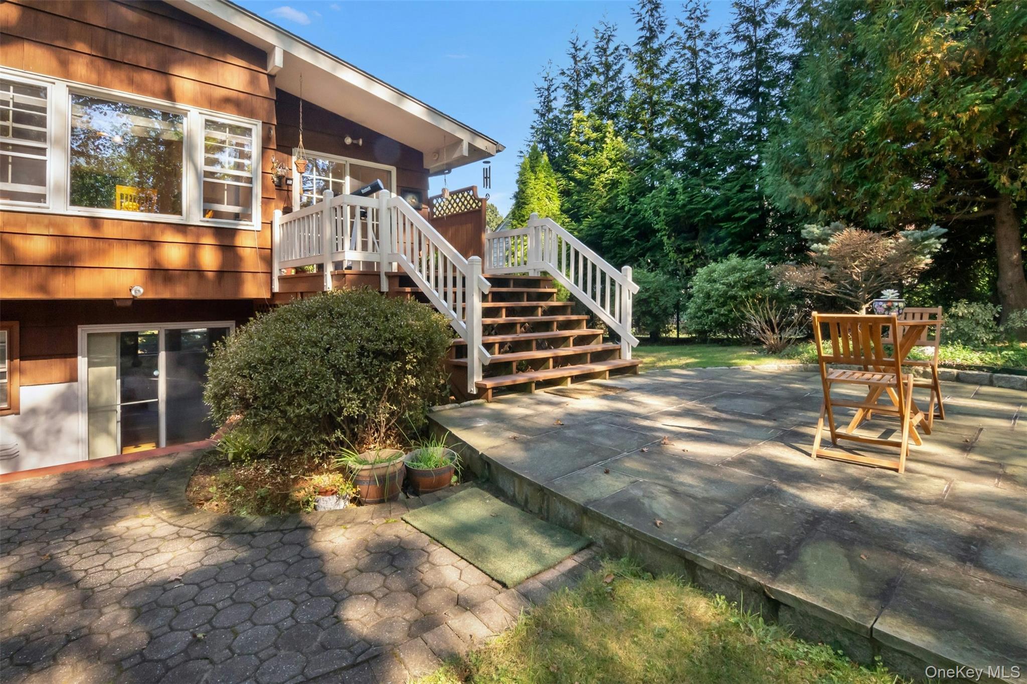 #20 photo, 95 Emerson Avenue, New Rochelle , NY 10801