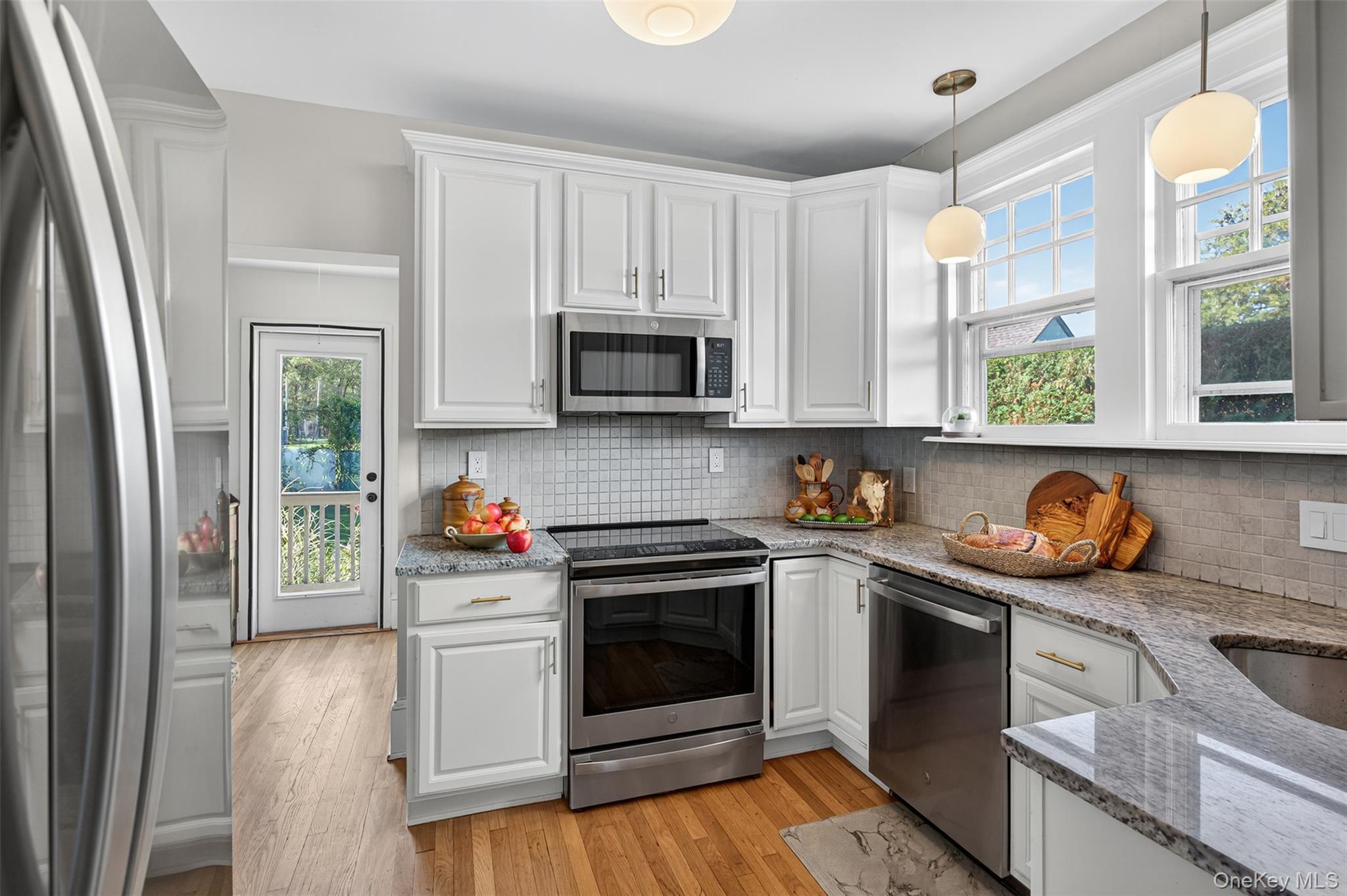 #19 photo, 35 Roosevelt Avenue, Kingston , NY 12401