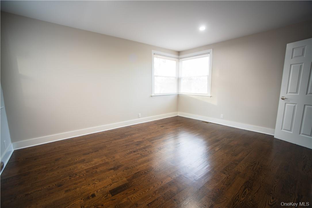 #6 photo, 3435 Lexington Avenue, Mohegan Lake , NY 10547