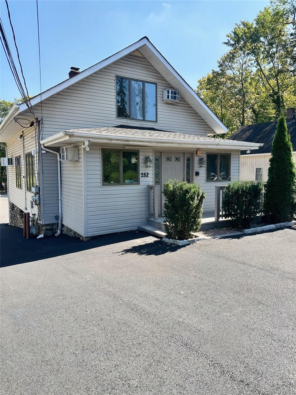 #1 photo, 282 N Middletown Road, Pearl River , NY 10965