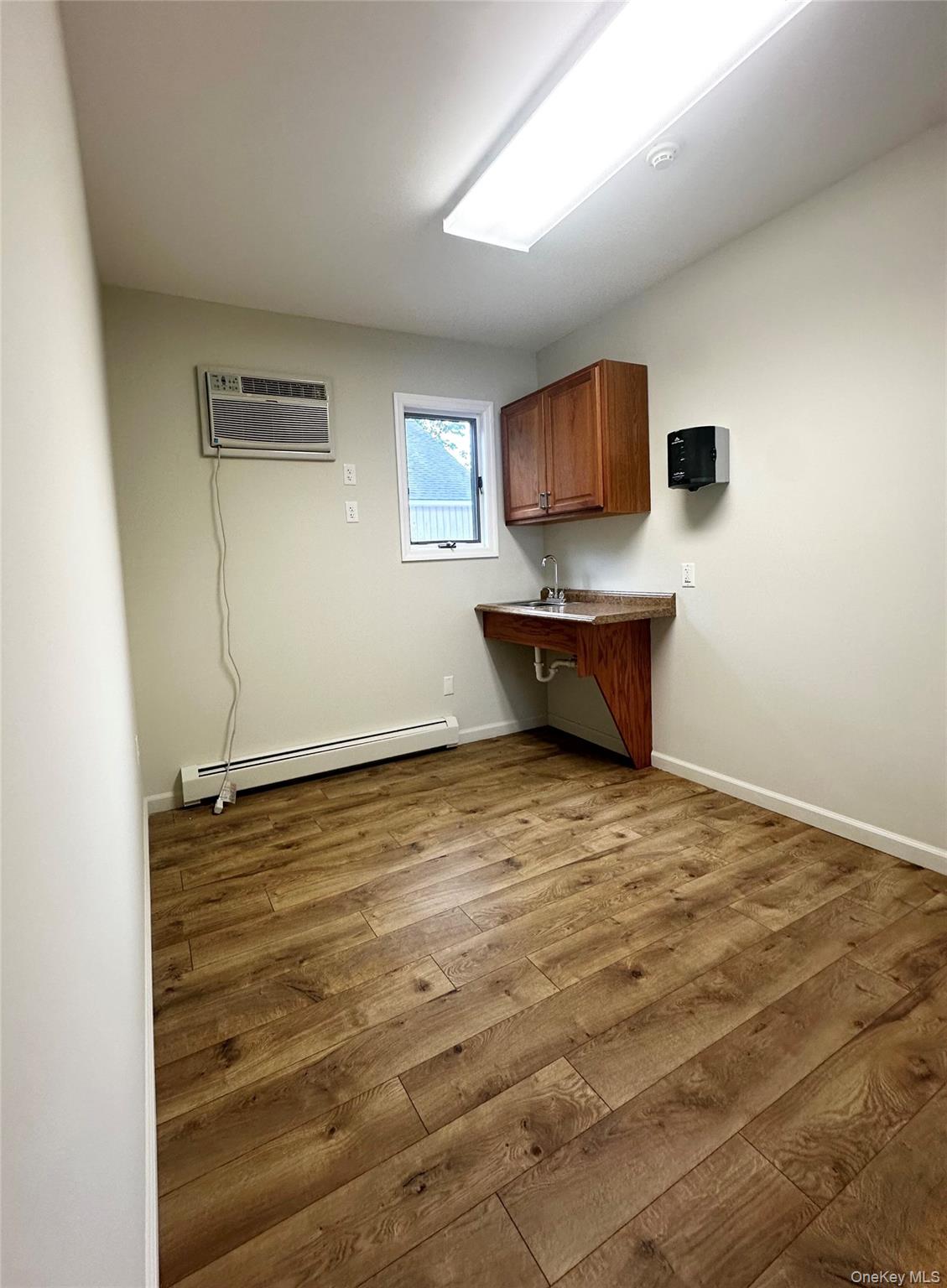 #7 photo, 282 N Middletown Road, Pearl River , NY 10965