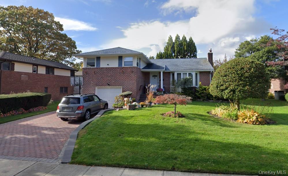 #1 photo, 23 Glen Road, Jericho , NY 11590